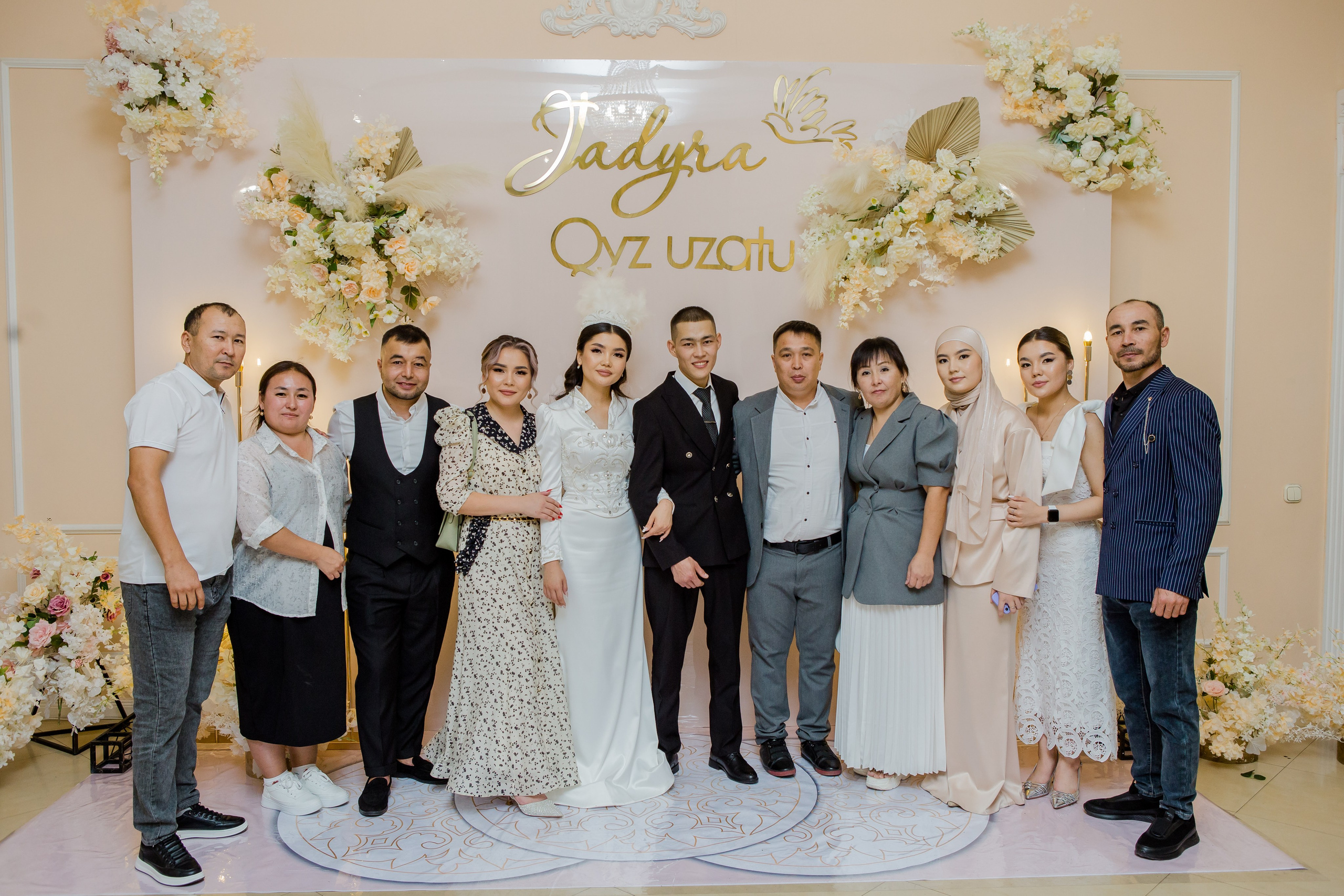 QYZ UZATU ZHADYRA. Свадебный и репортажный фотограф в Астане T.Yertay «Nomad media»