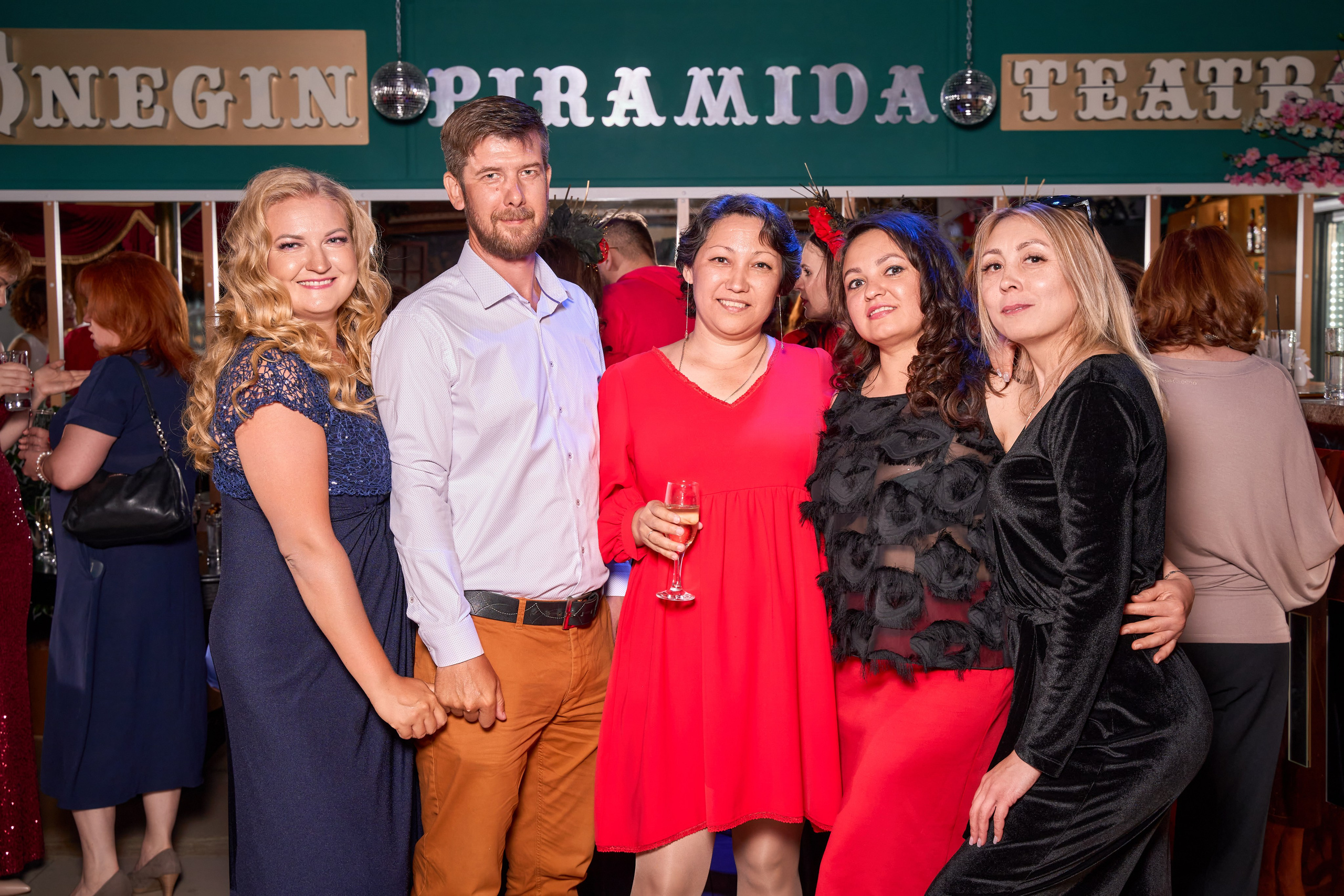 Выпускной моделей. Портретный, семейный и репортажный фотограф в г. Чебоксары Дмитрий Мак