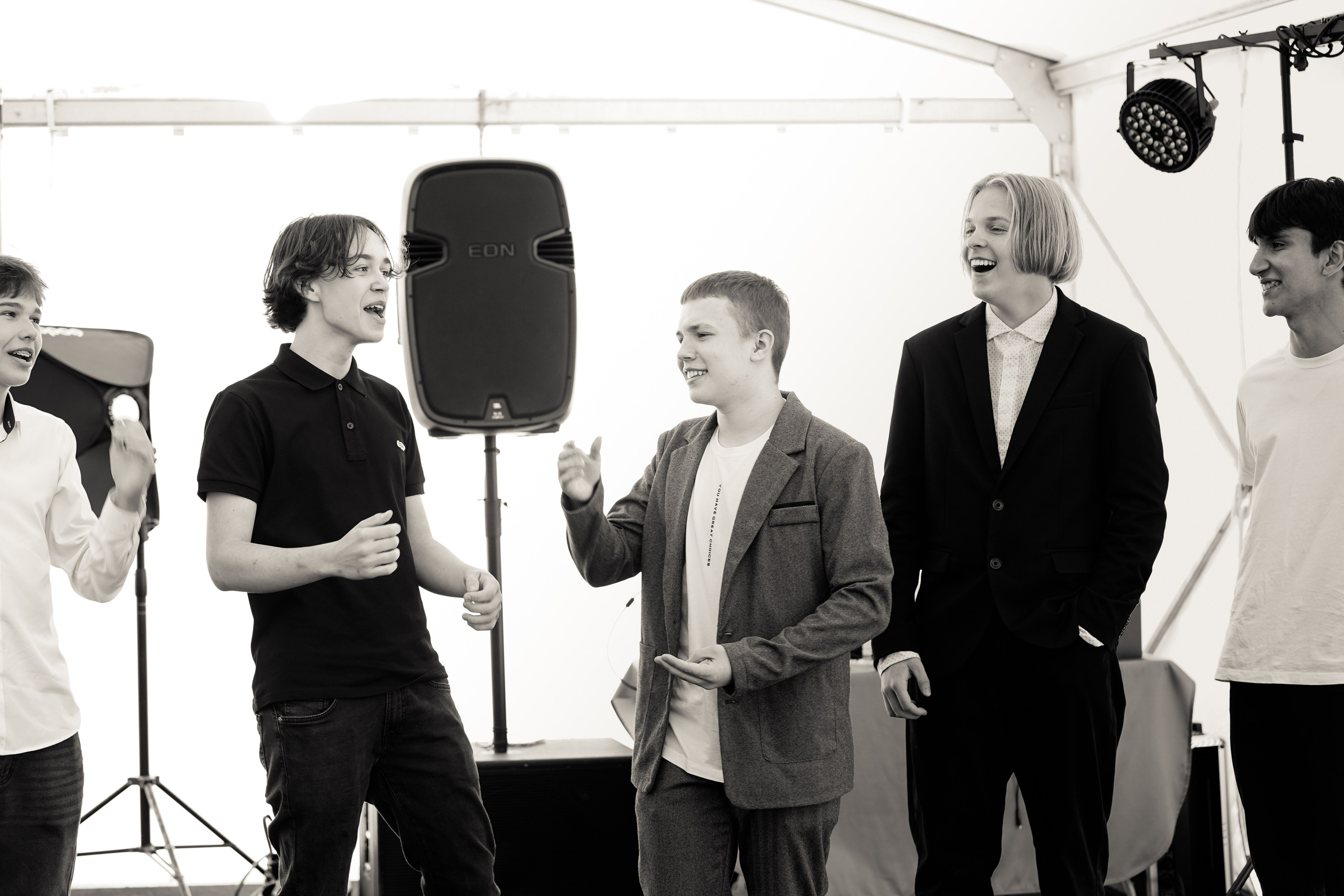 Выпускной 9 класса школа 19 в Коматек. Семейный и портретный фотограф в Екатеринбурге Анна Лобанова