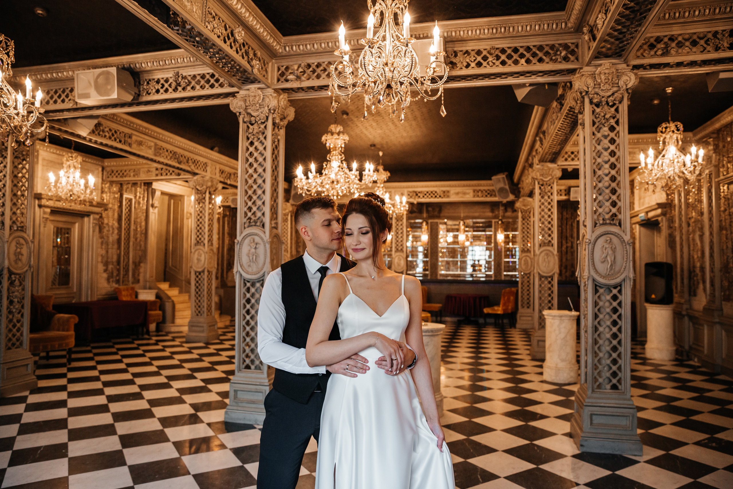 Коля и Вика