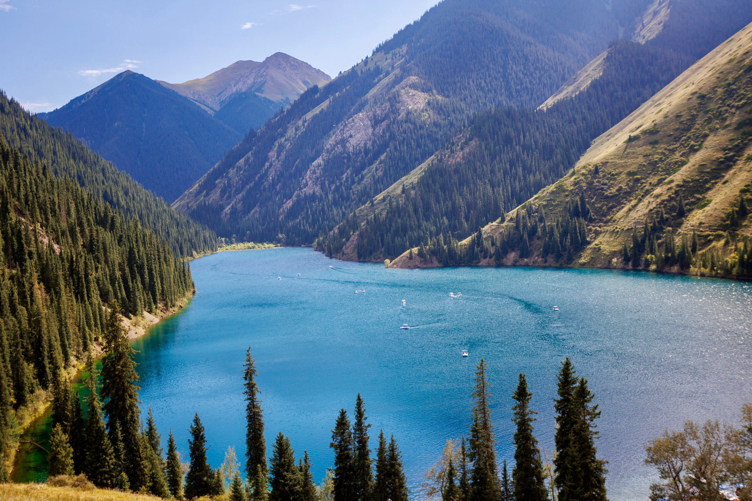 Чарынский и Чёрный каньоны, озера Кольсай и Кайинды. Экскурсии и туры по Алматы