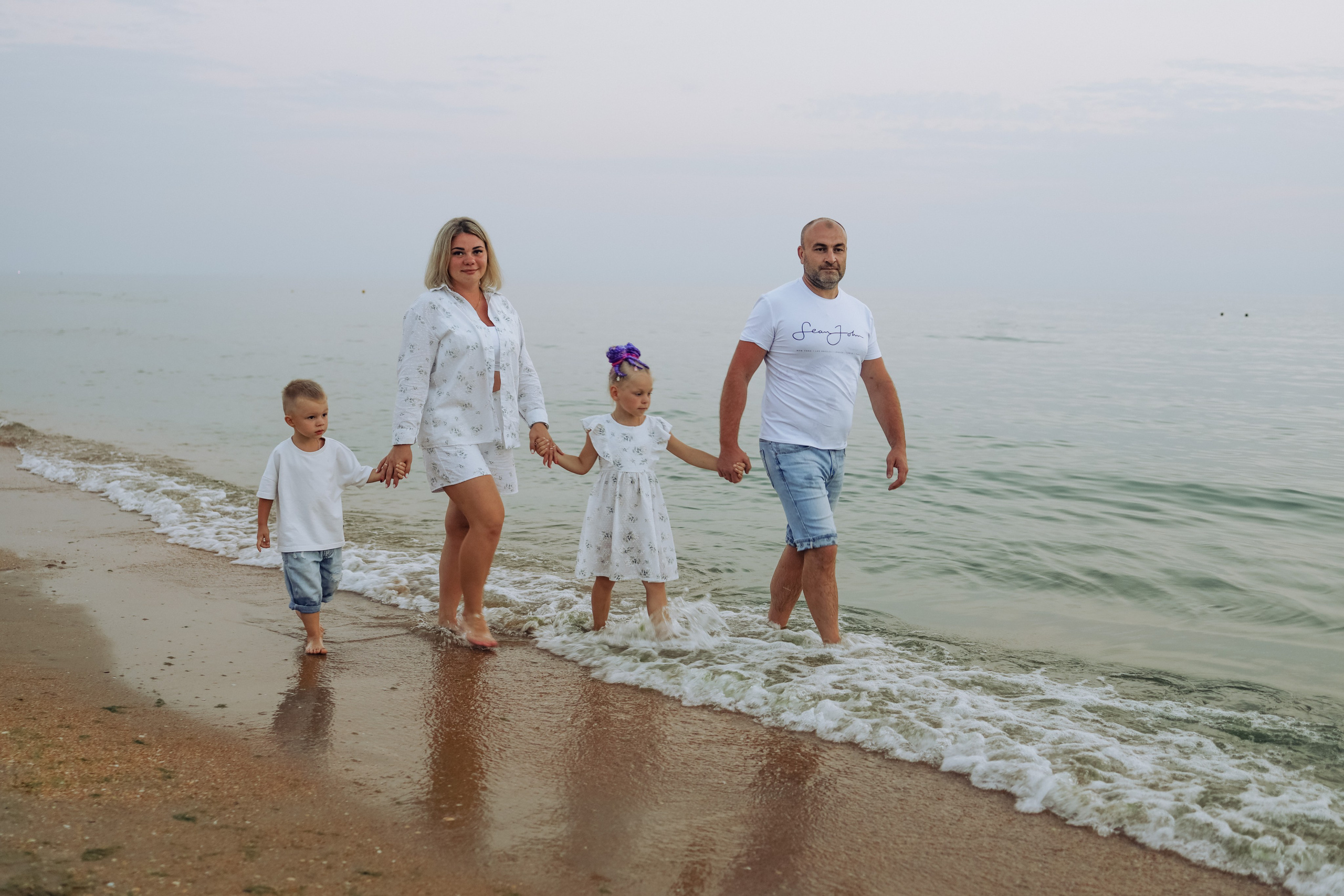 Виктория. Главная