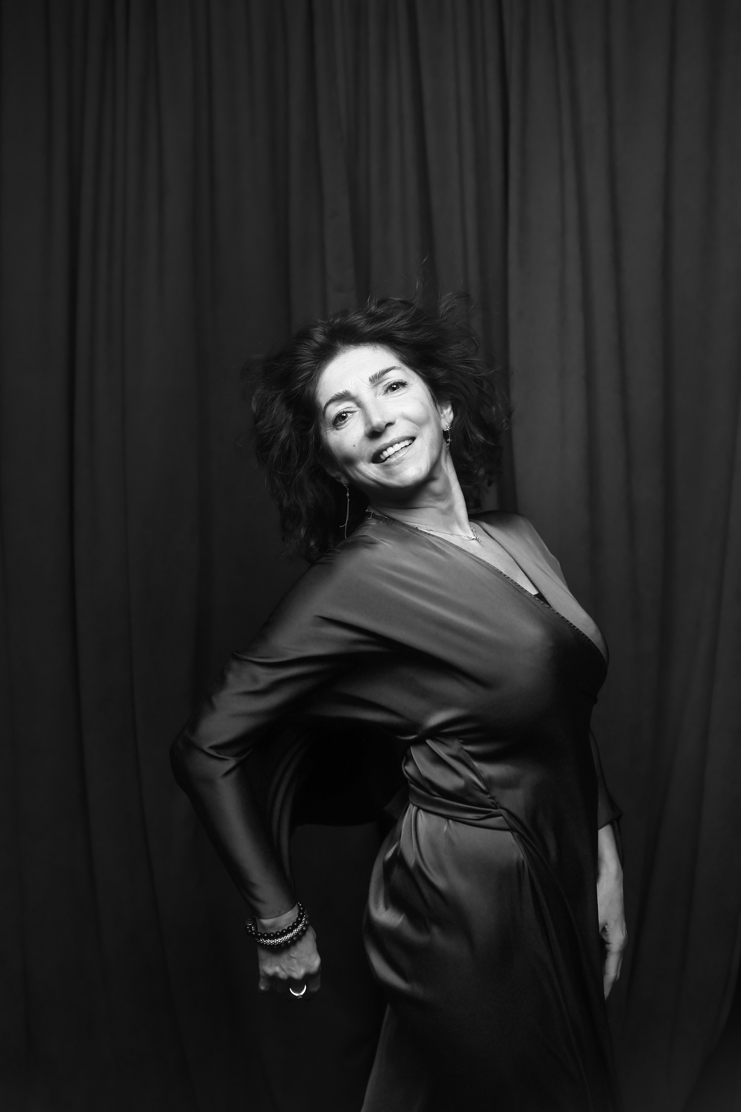 ЧБ. Фотостудия Автопортрета «Своими Глазами»