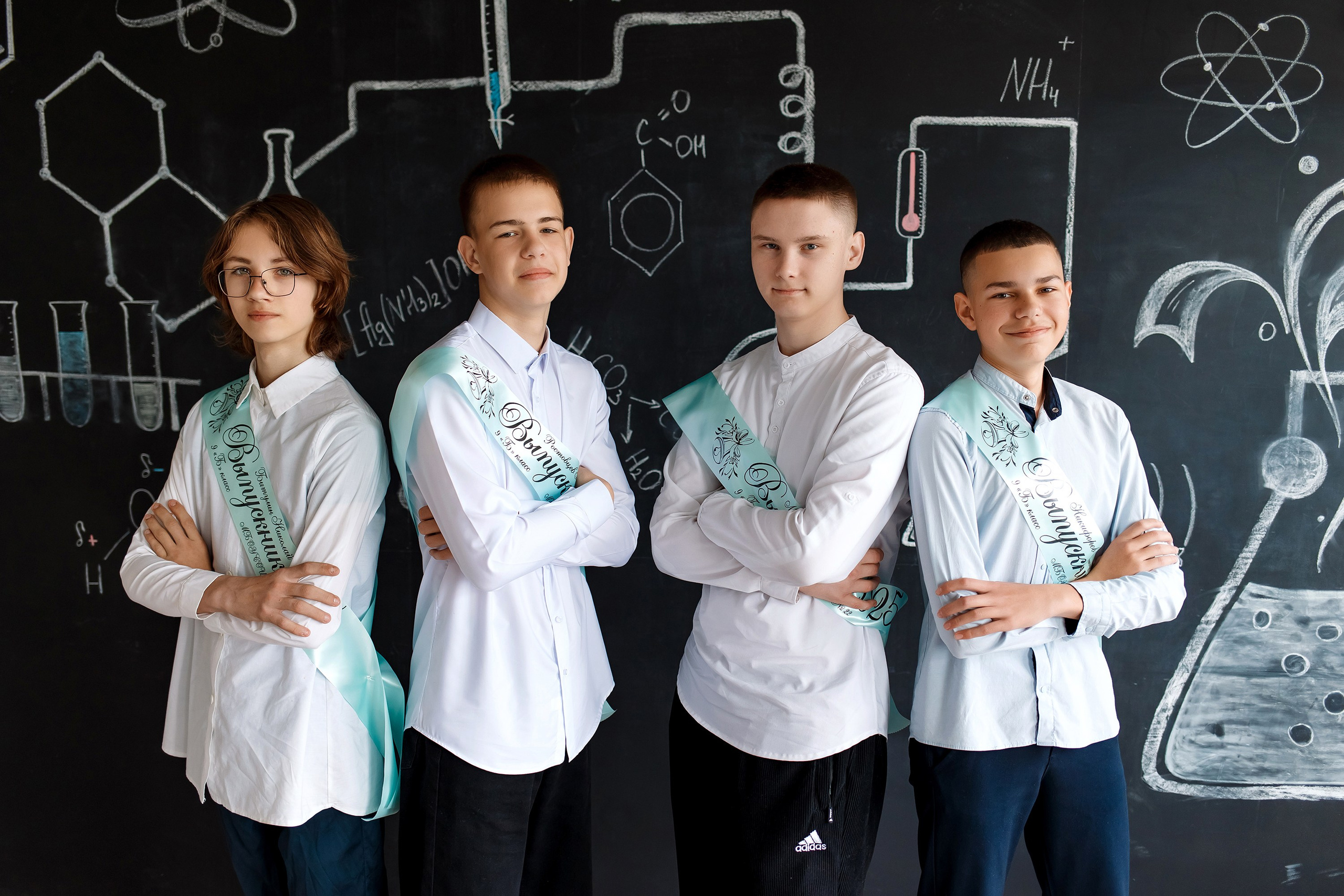 9 класс съемка в школе. Фотограф Любовь Корниенко, Примоский край