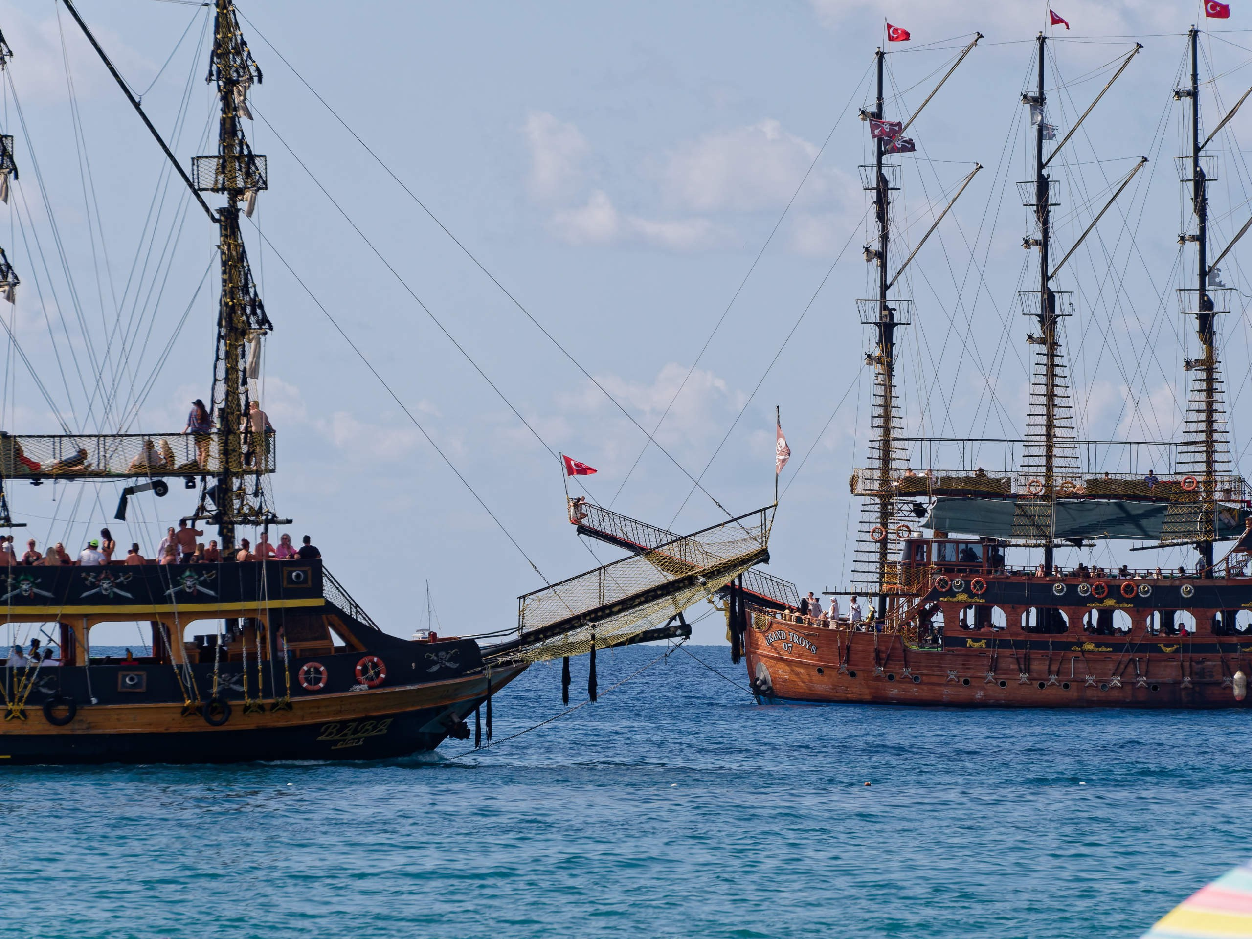 Алания 2025, город, стрит-фото. Избранные фотографии