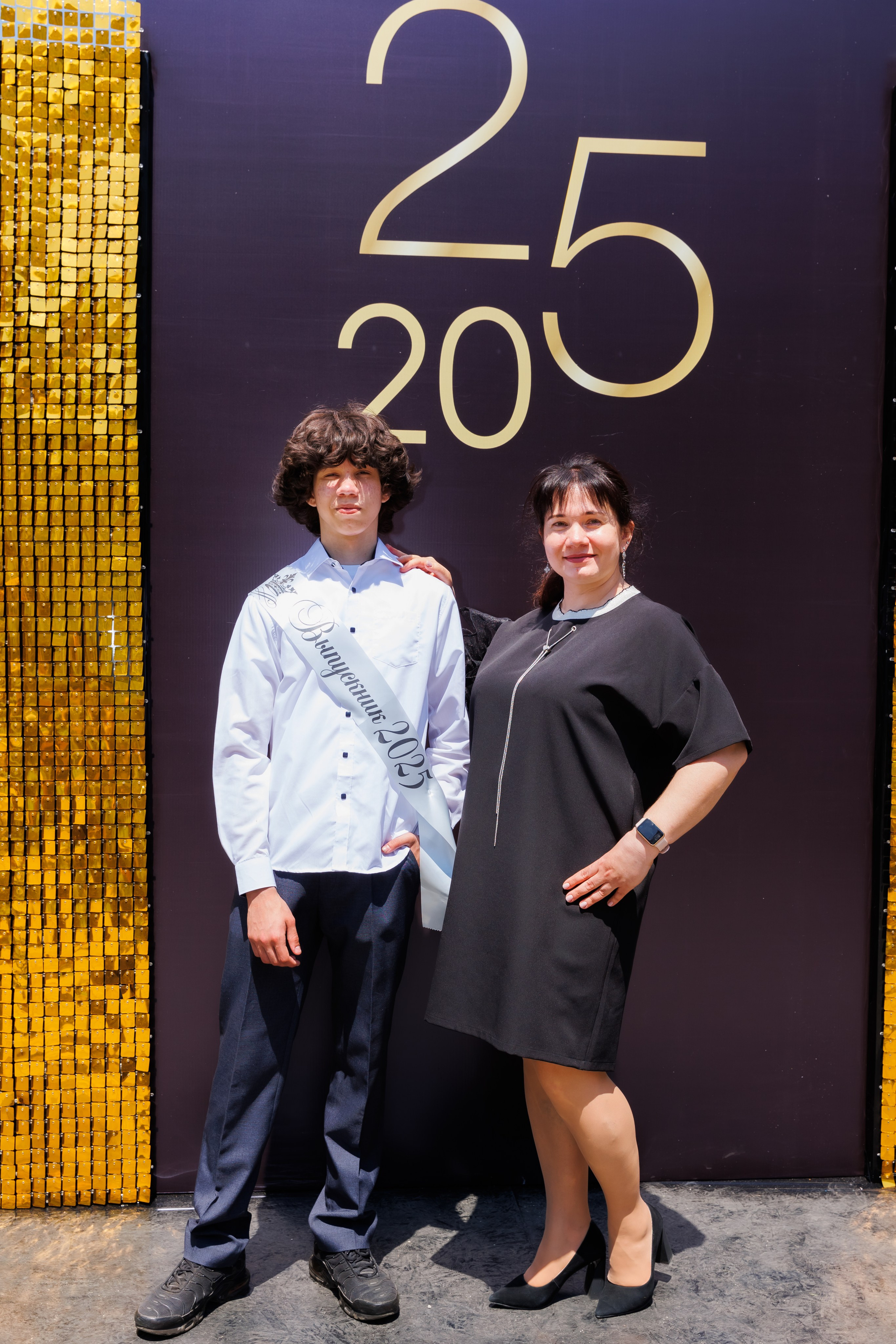 ПОСЛЕДНИЙ ЗВОНОК 9а. Фотограф семейных, детских, репортажных съёмок г. Уссурийск-Владивосток