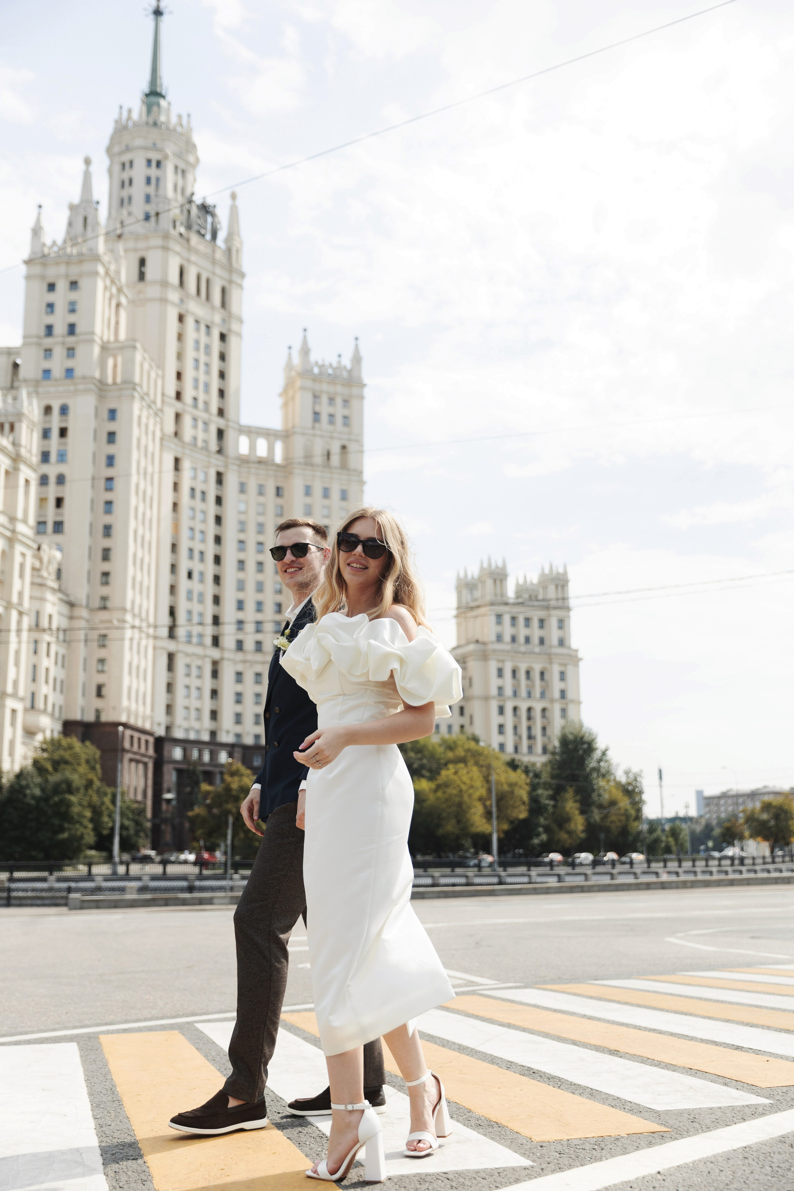 Свадебная фотосессия на Котельнической набережной и в парке Царицыно, Роспись в Шипиловском ЗАГСе. Свадебный фотограф Москва Анастасия Храмова