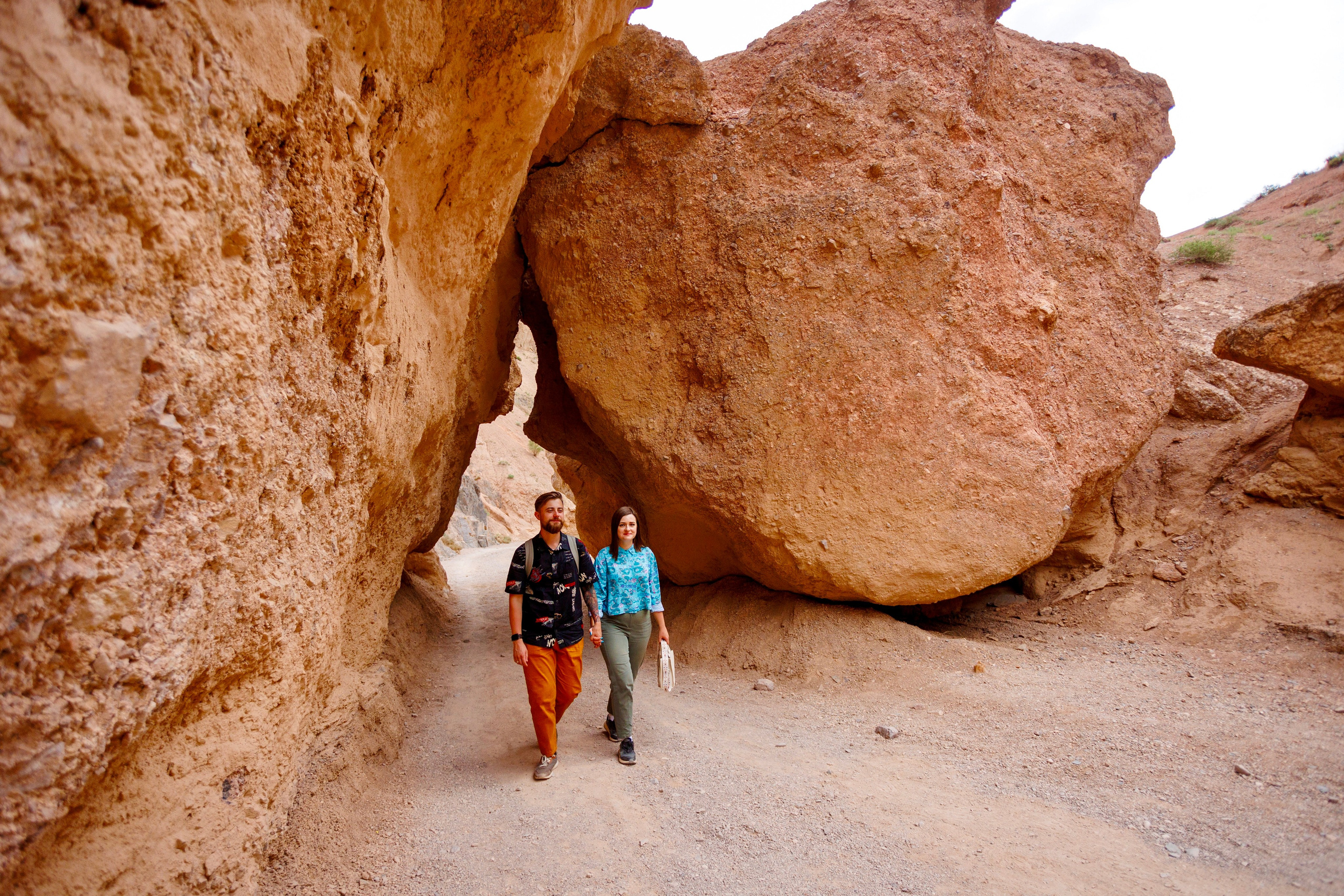 Чарынский и Чёрный каньоны, озера Кольсай и Кайинды. Экскурсии и туры по Алматы