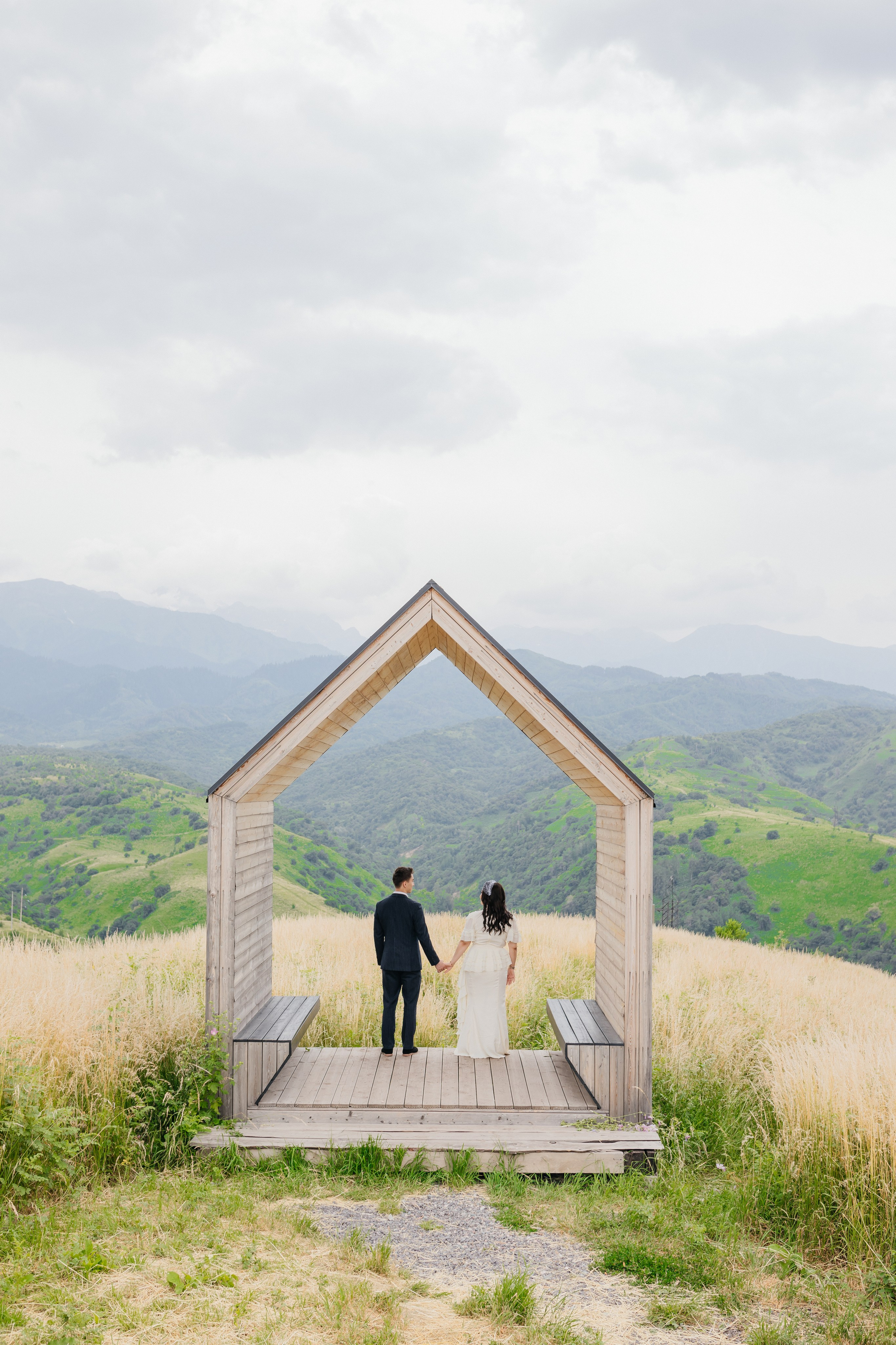 MADI & ARU. Wedding and Fashion photographer