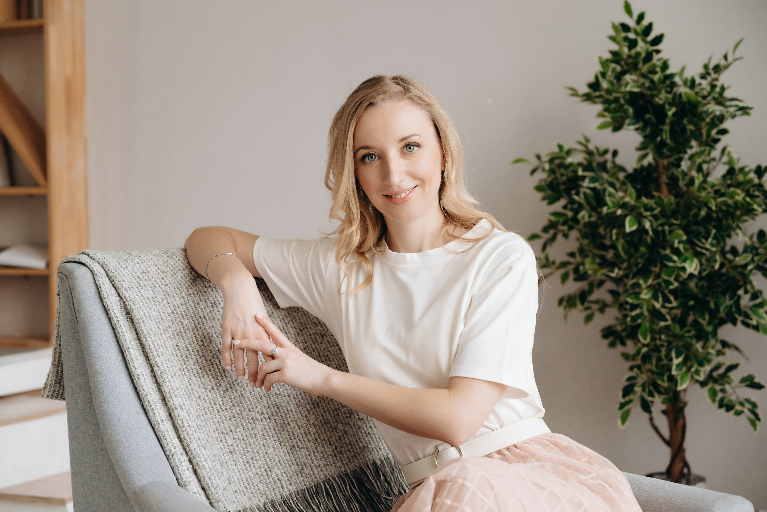 Индивидуальная женская фотосессия в студии. Свадебный и семейный фотограф в Москве Светлана Зоткина