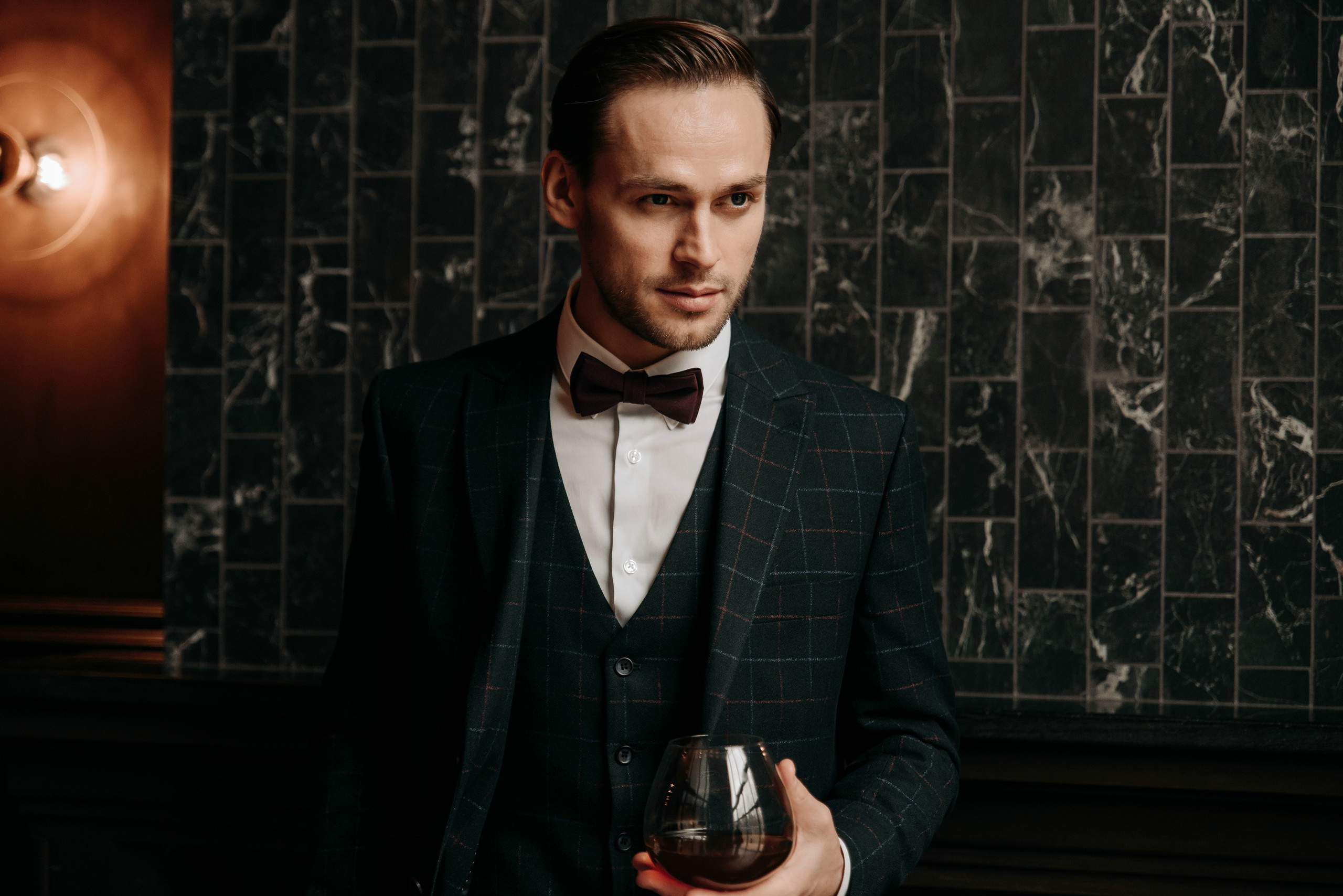 Свадебная фотосессия в отеле Art Village. Свадебный и семейный фотограф в Москве Светлана Зоткина