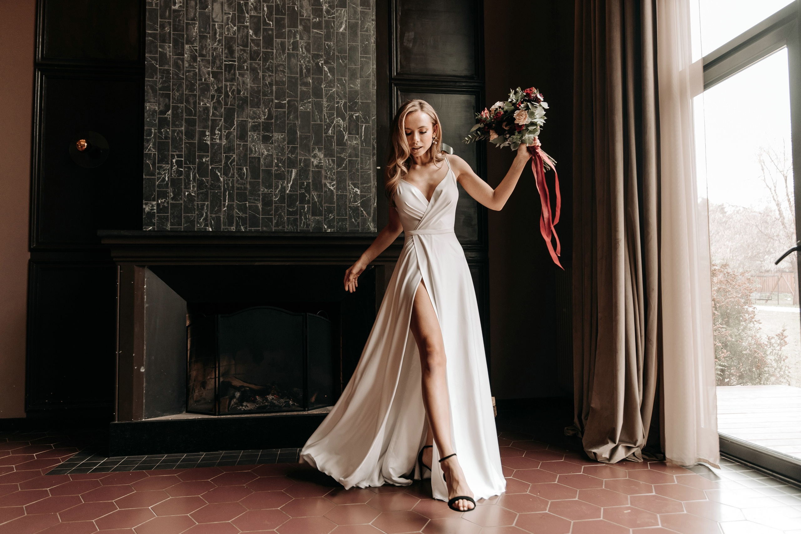 Свадебная фотосессия в отеле Art Village. Свадебный и семейный фотограф в Москве Светлана Зоткина