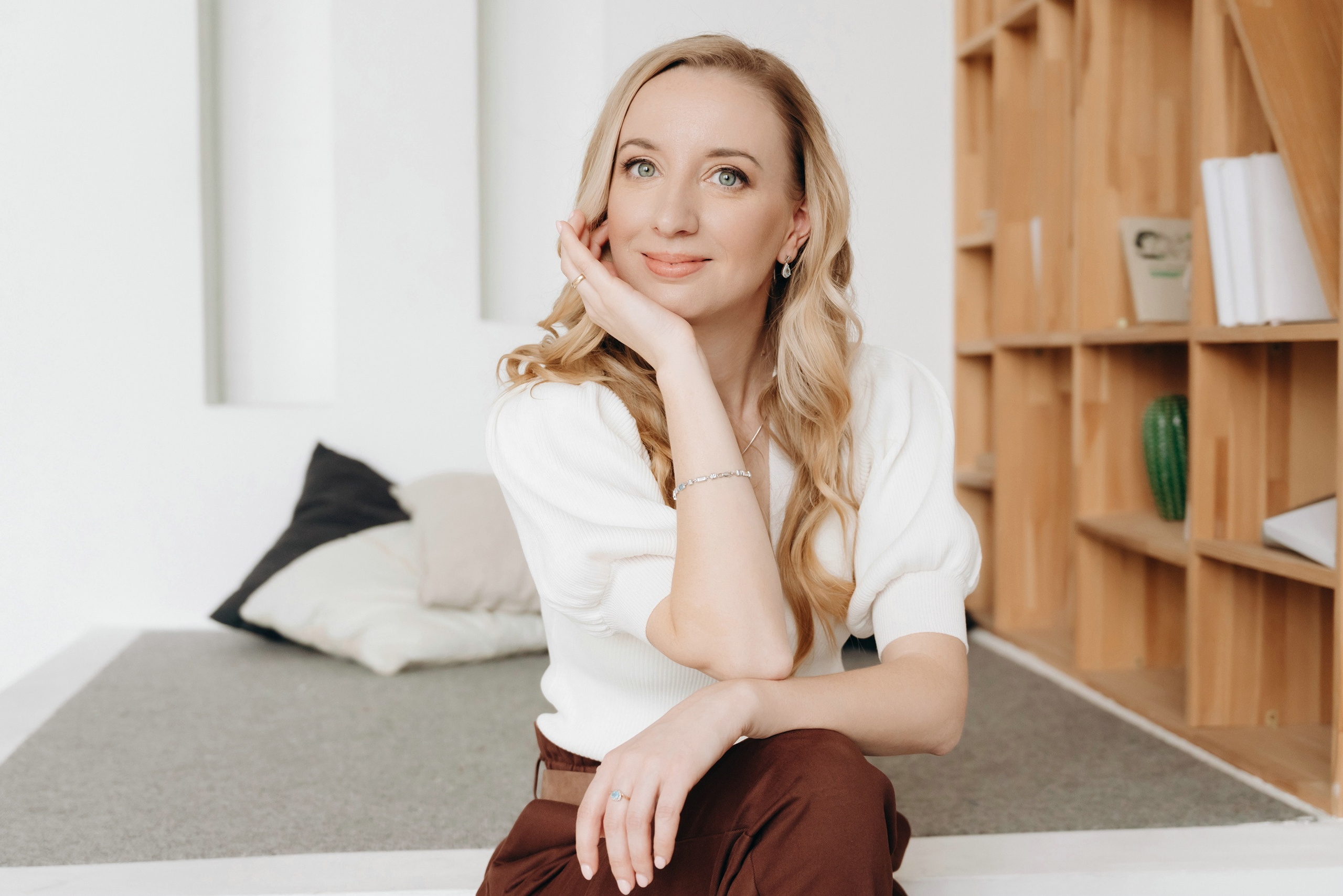 Индивидуальная женская фотосессия в студии. Свадебный и семейный фотограф в Москве Светлана Зоткина