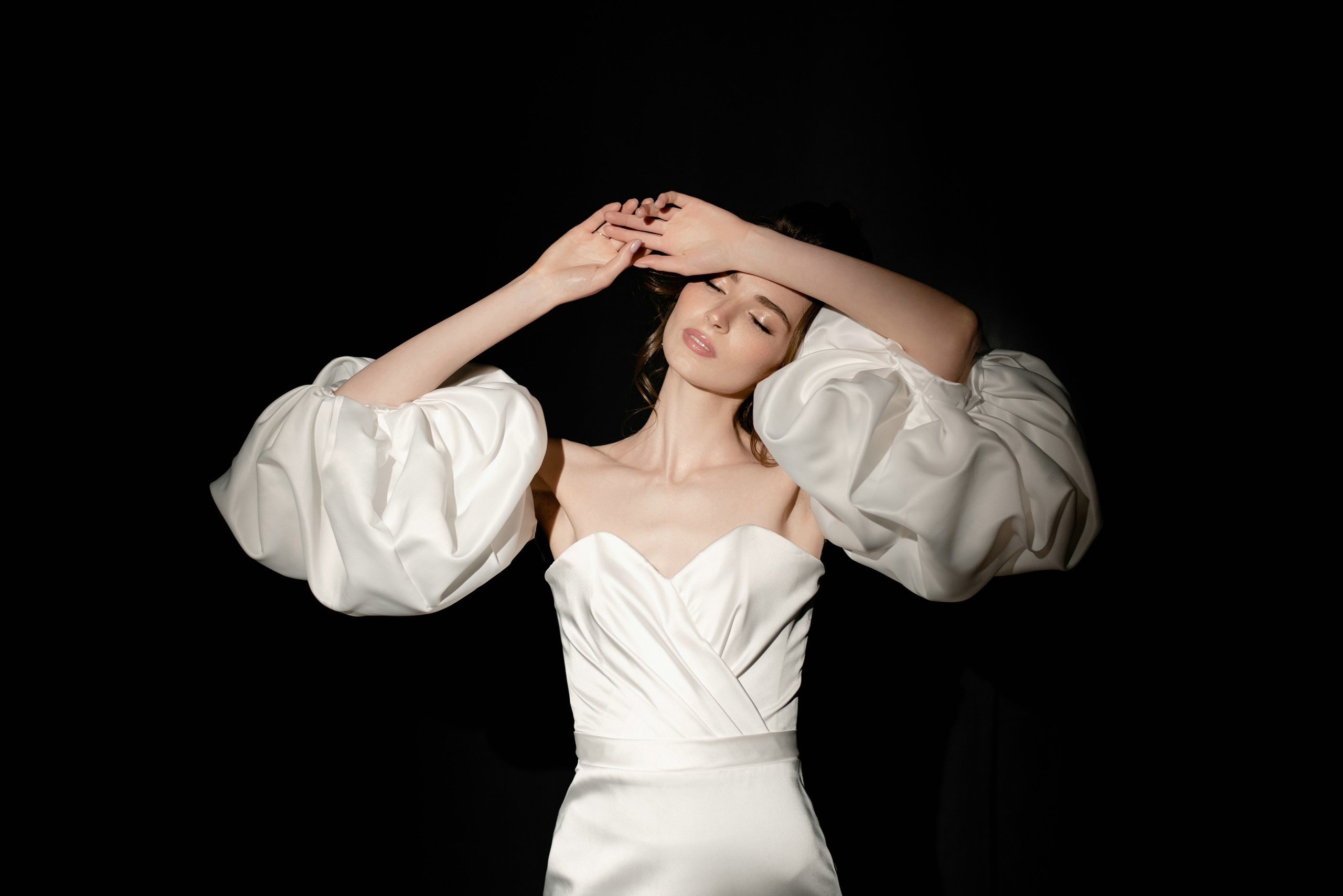 Стильная студийная фотосессия свадьбы. Свадебный и семейный фотограф в Москве Светлана Зоткина