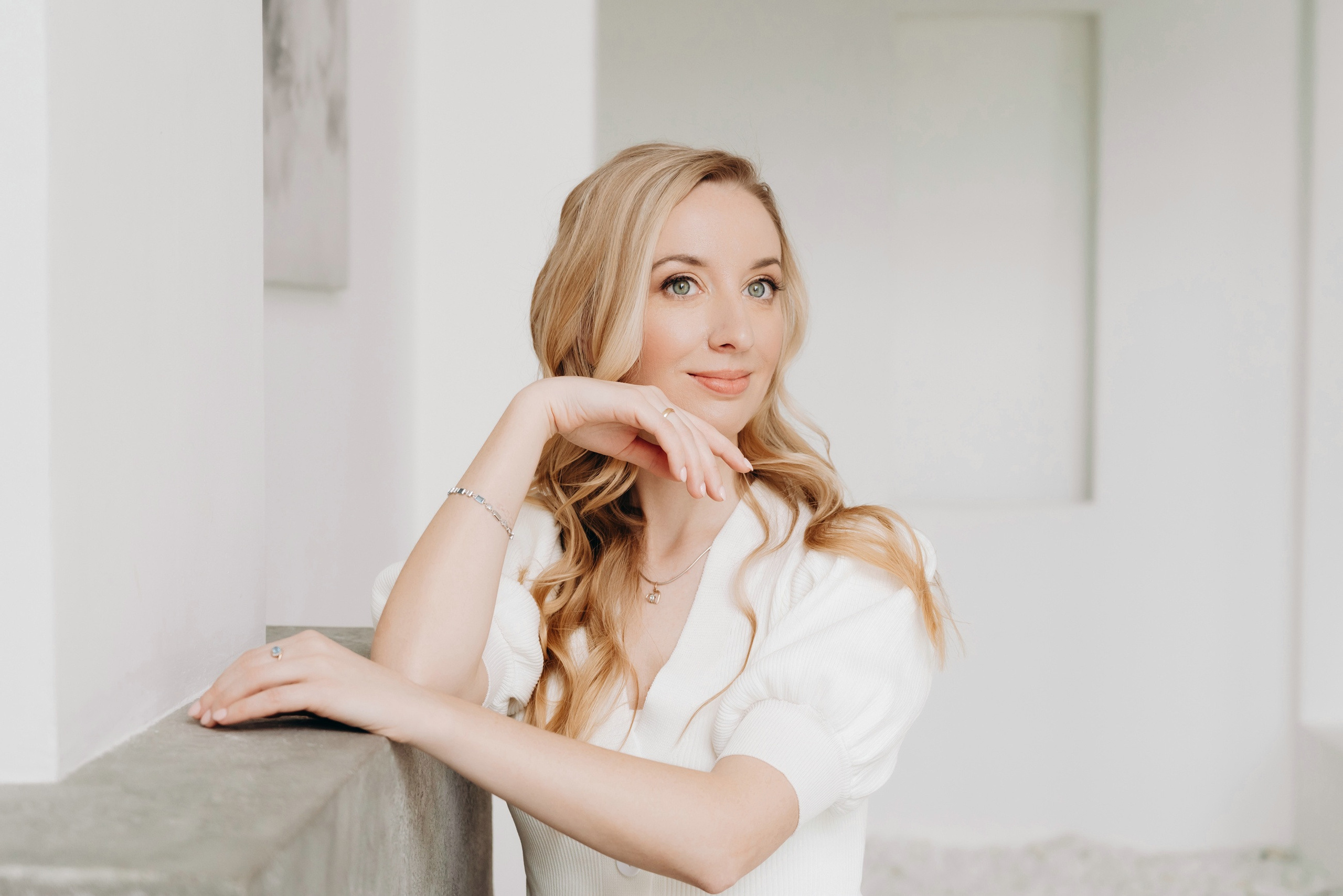 Индивидуальная женская фотосессия в студии. Свадебный и семейный фотограф в Москве Светлана Зоткина