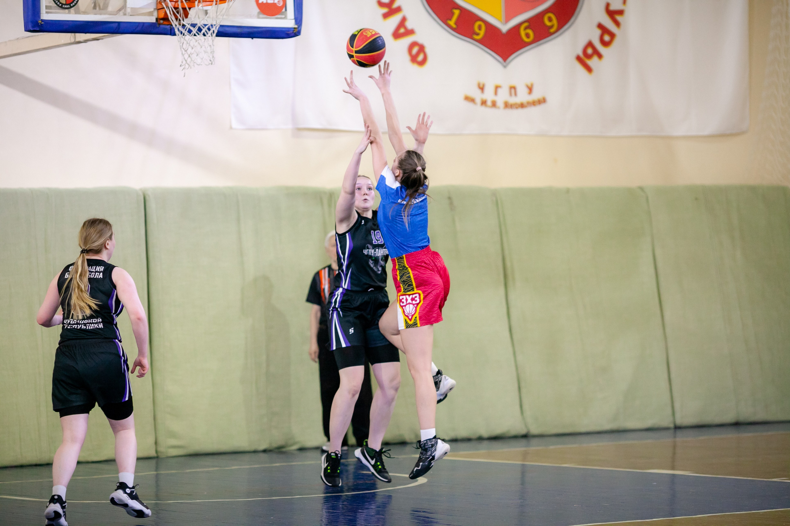 3×3. Фотография