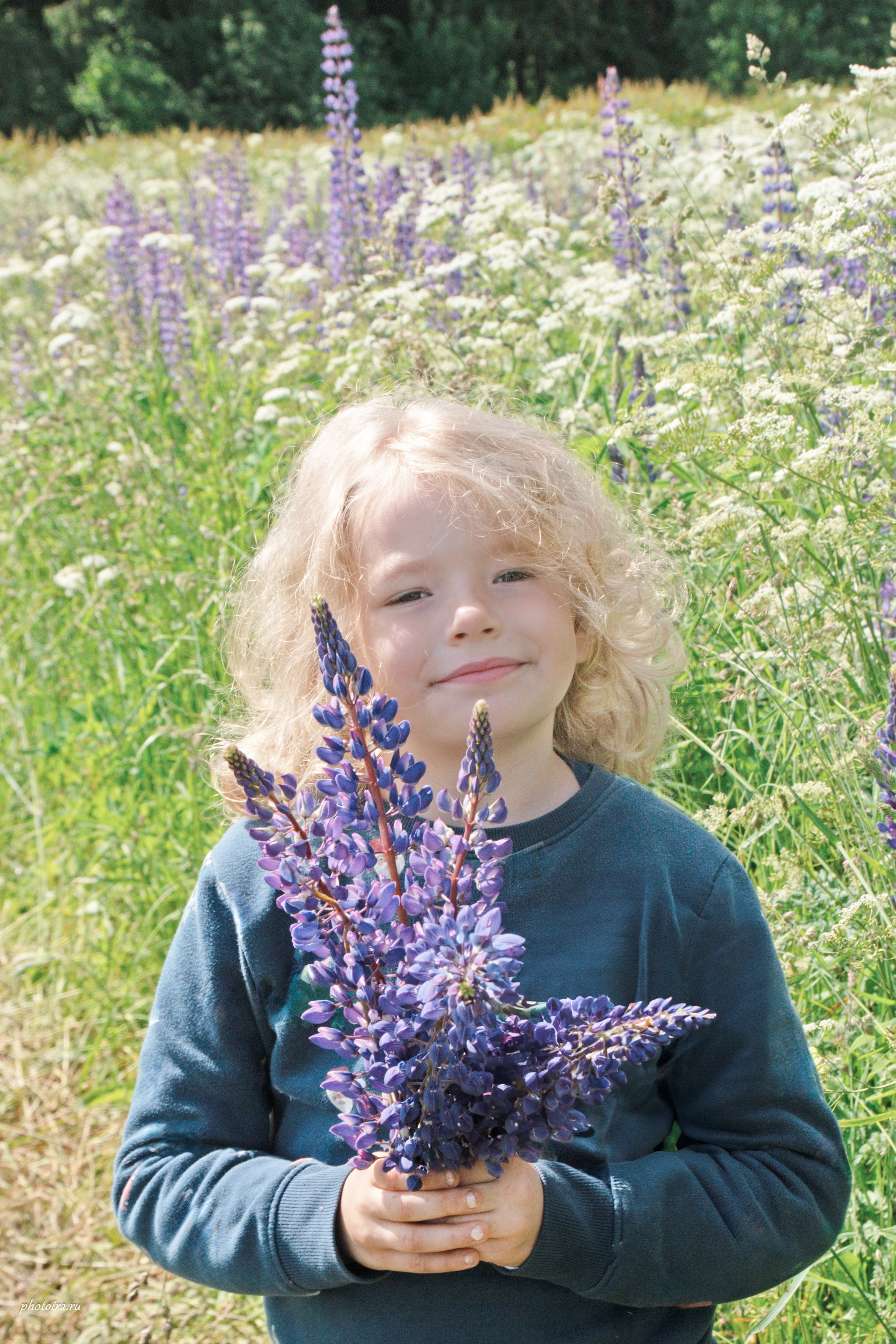 Фотопрогулки. Семейный фотограф в г. Гатчина