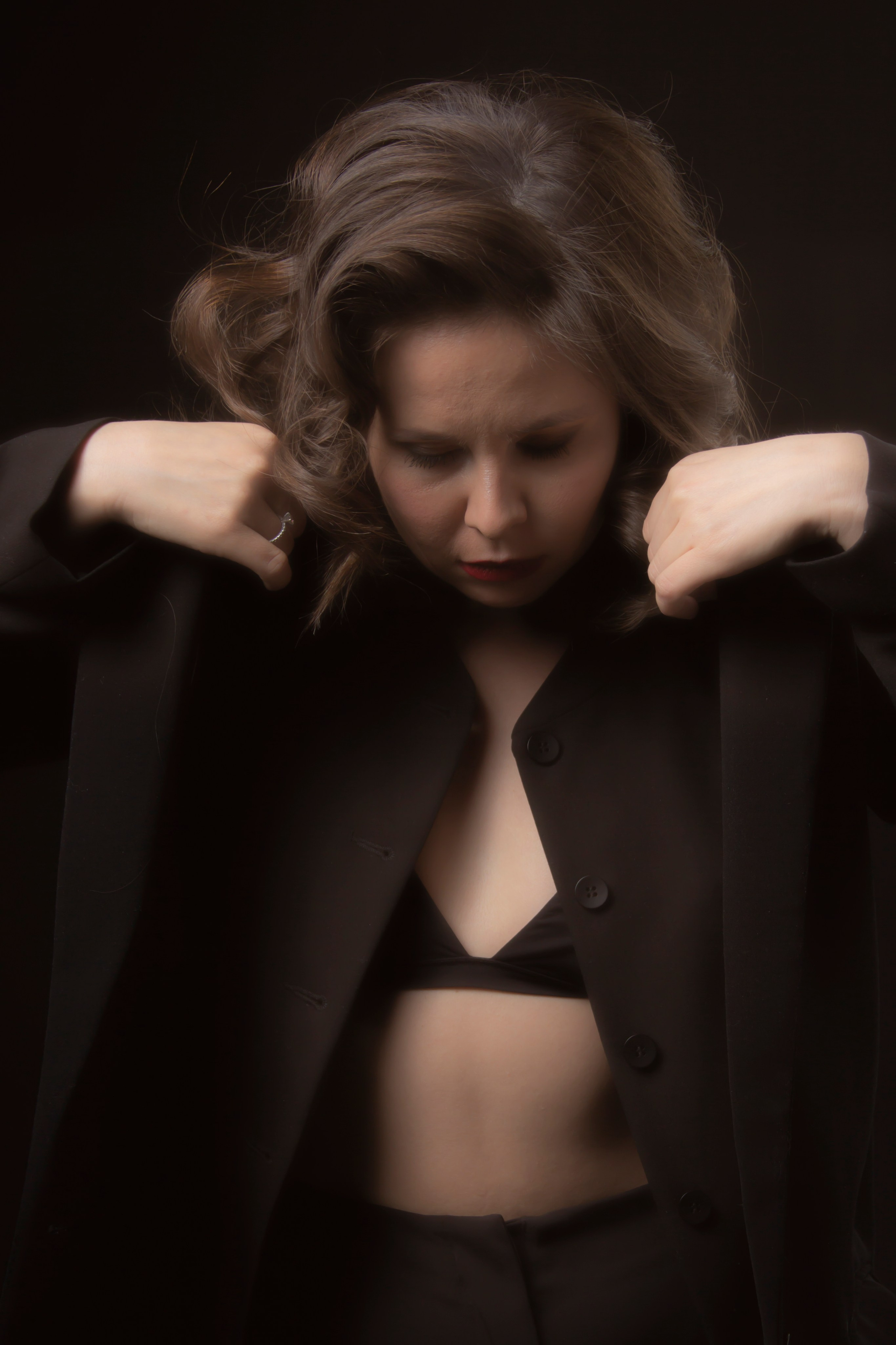 Студия в тёмном. Портретный фотограф в Москве и Московской области Гнутиков Сергей