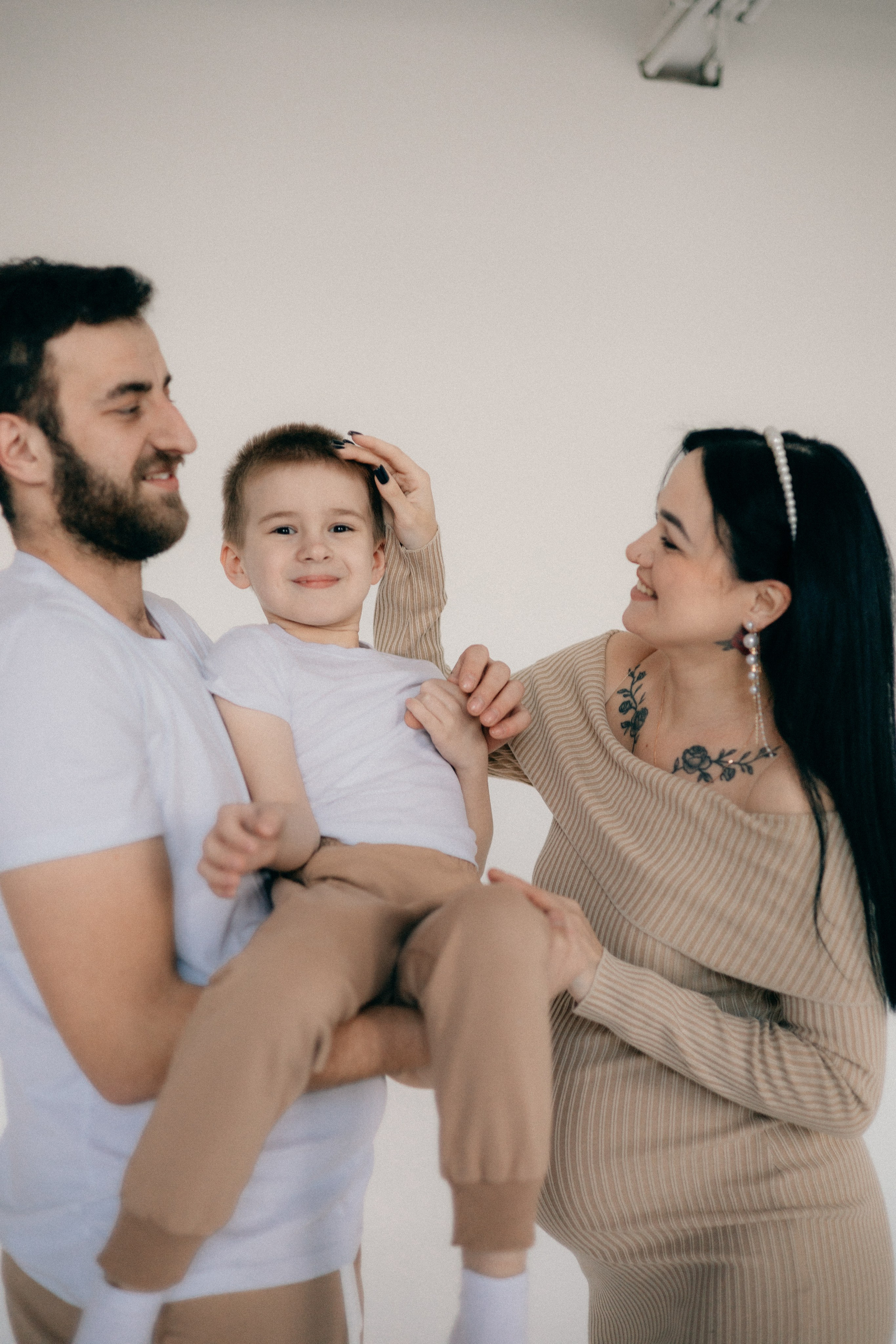 Евгения, Александр и Тимофей. Фотограф София Комкина