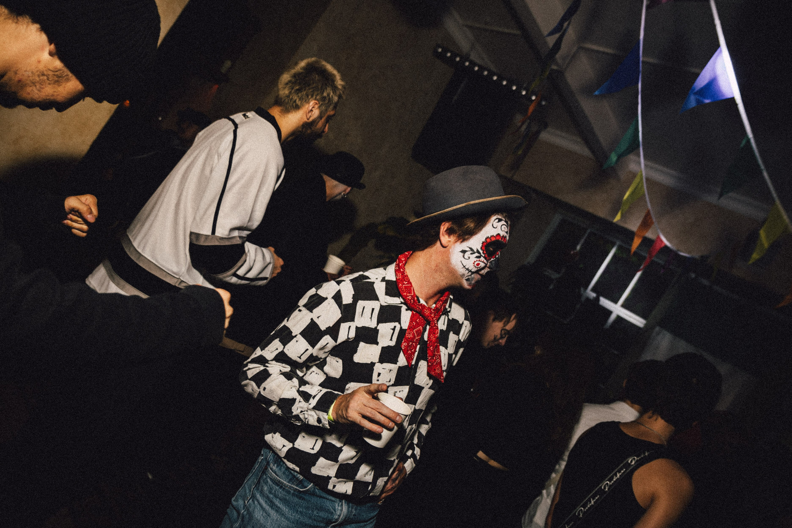 Тусовки. Фотограф Егор Огородов