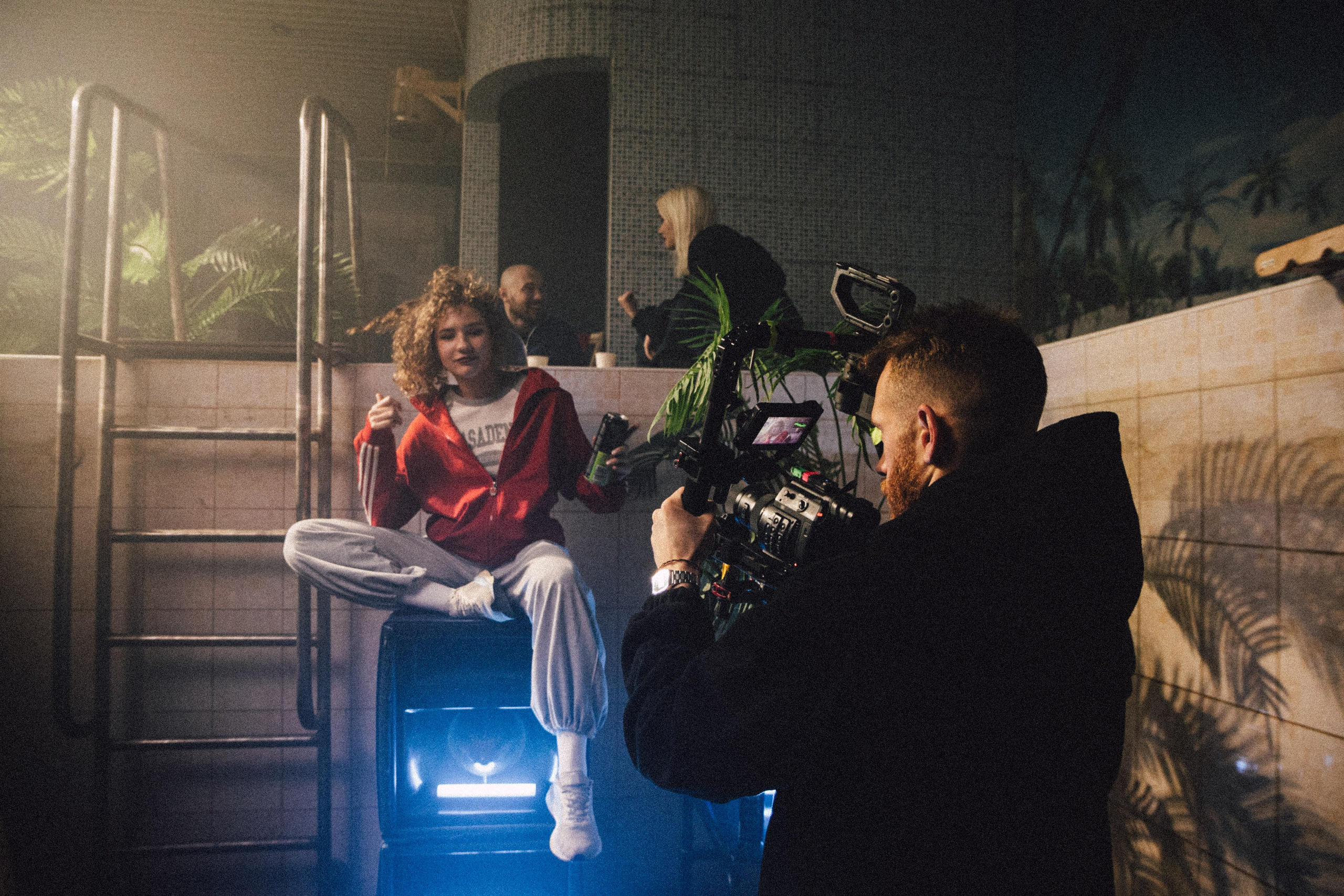 Бэкстеджи. Фотограф Егор Огородов