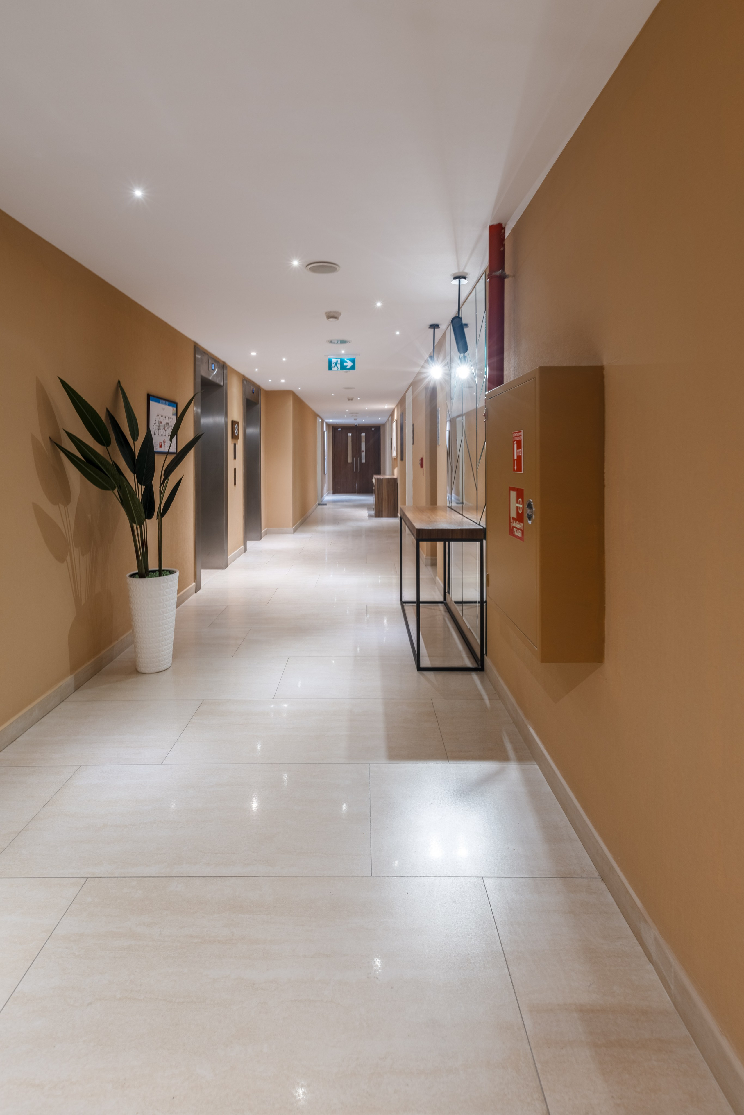 BELLEVUE RESIDENCE by HILTON. Режиссёр, клипмейкер, фотограф — Андрей Охота