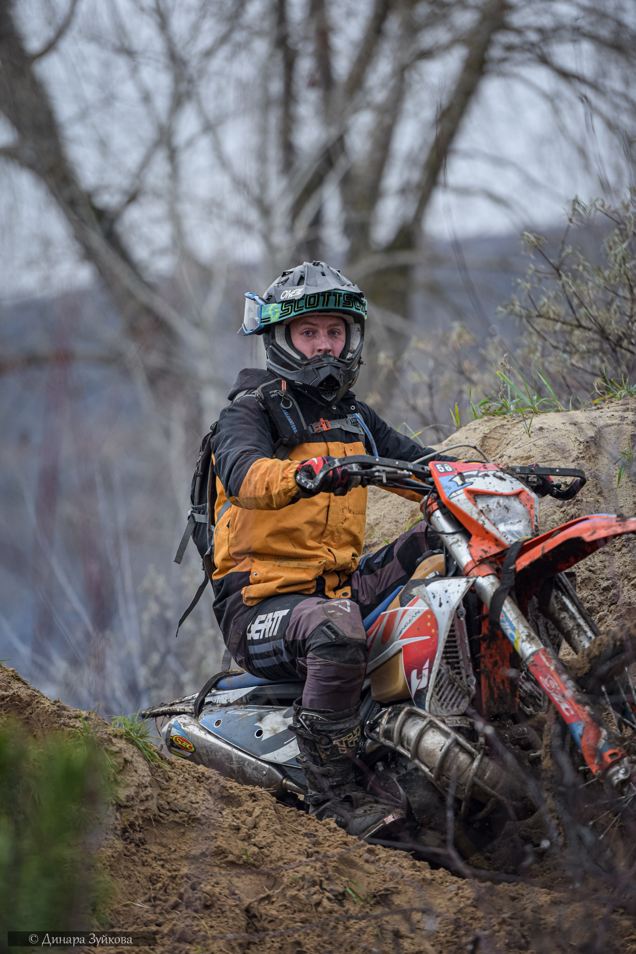 На местности. V этап. Мотофотограф в Нижнем Новгороде Динара Зуйкова