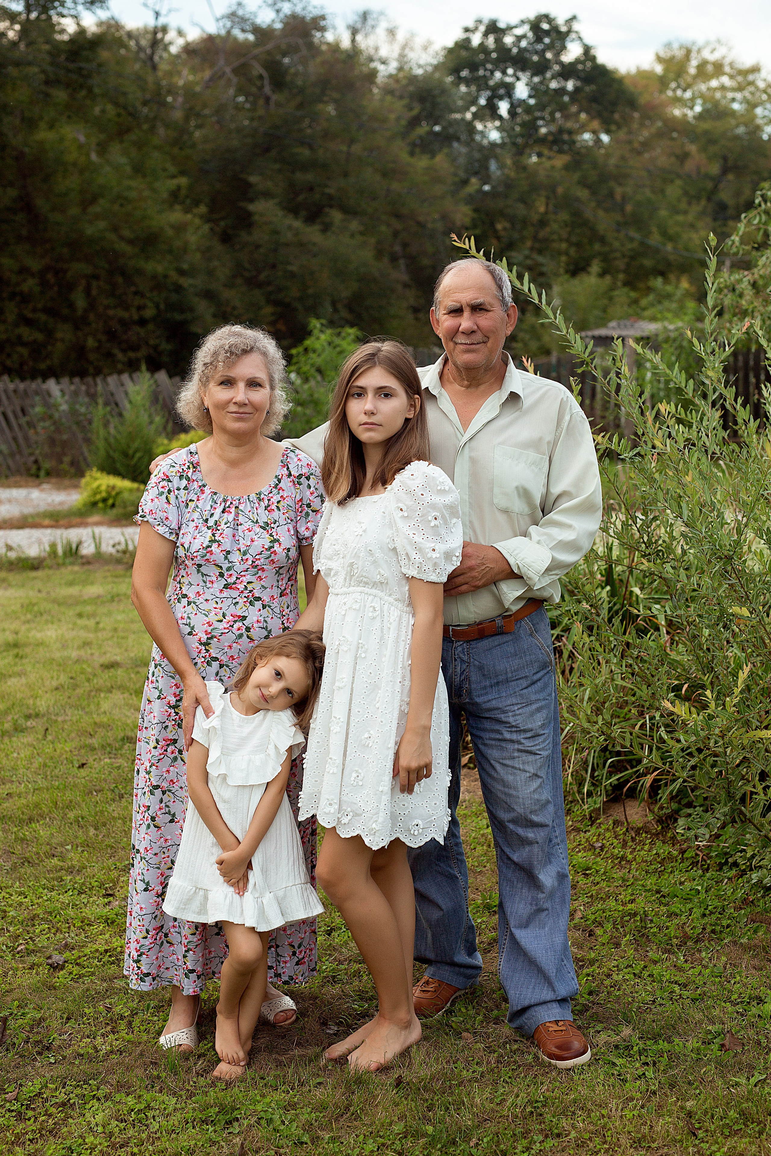 Евгений и Анастасия с родными. Людмила Далидович топовый семейный фотограф Находка/Владивосток