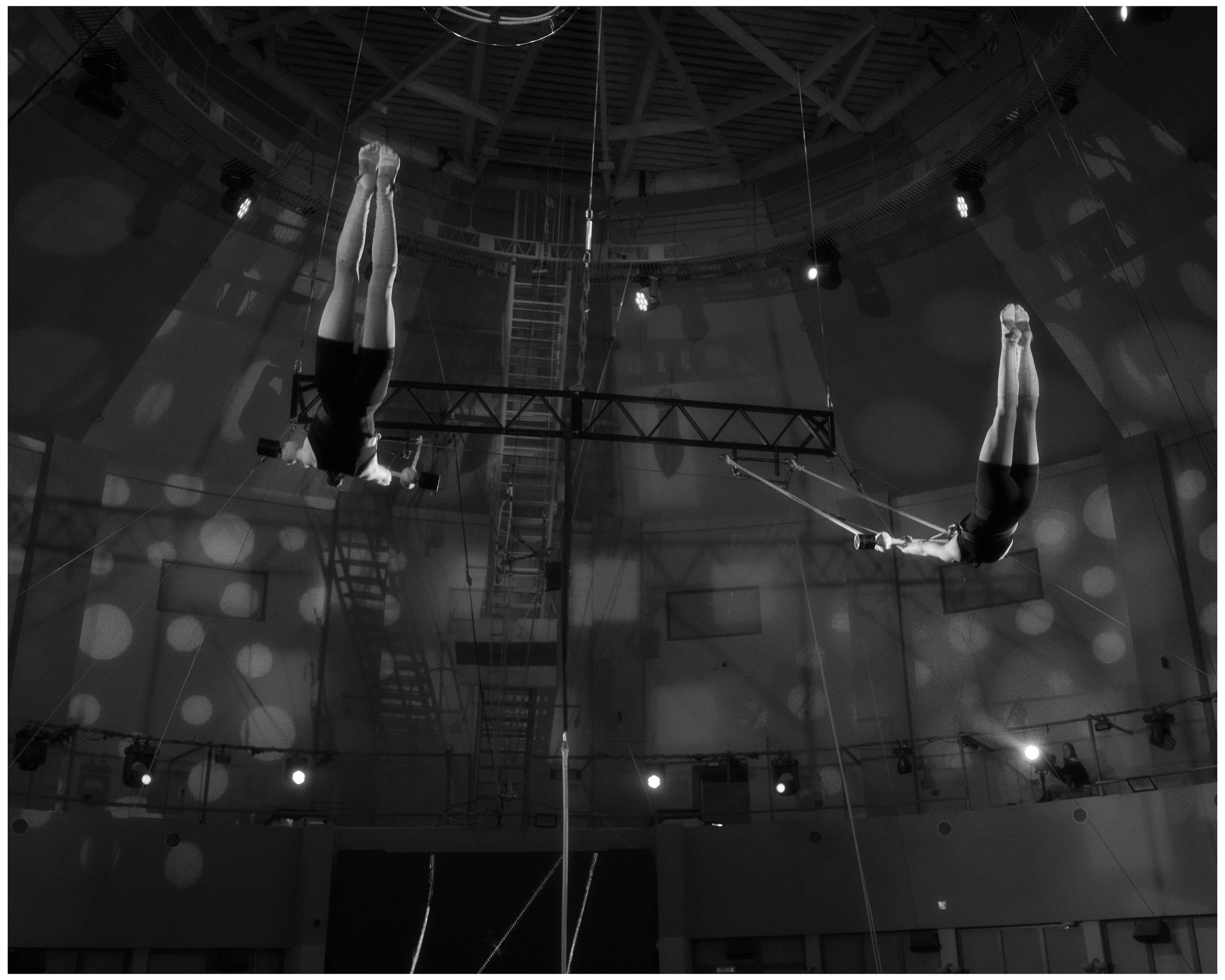 CIRCUS SCHOOL. ANNA — PHOTOGRAPHER