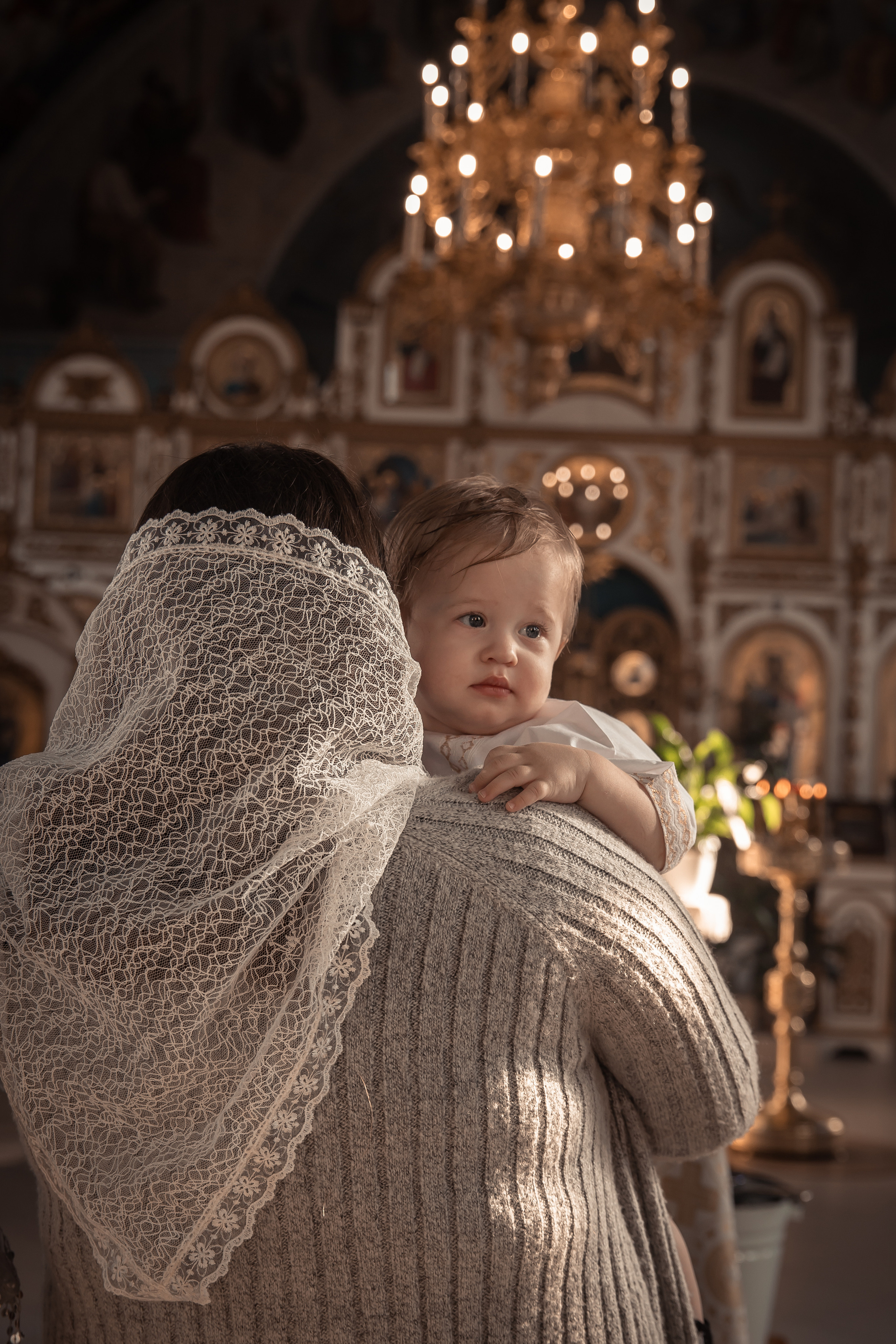 Фотосъёмка таинства крещения Крымск. Фотограф Любава Колесник. Выпускные альбомы в Крымском районе
