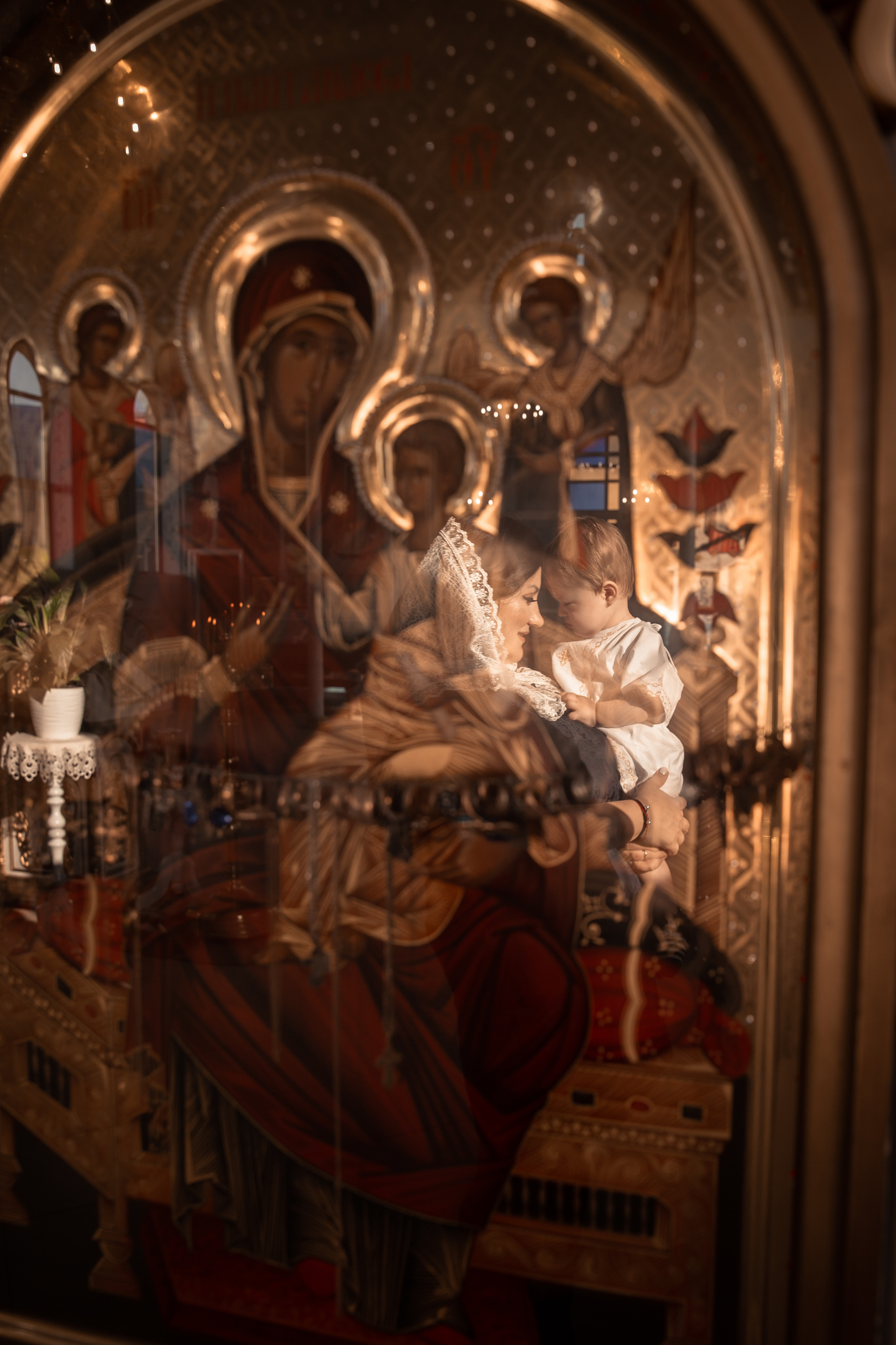 Фотосъёмка таинства крещения Крымск. Фотограф Любава Колесник. Выпускные альбомы в Крымском районе