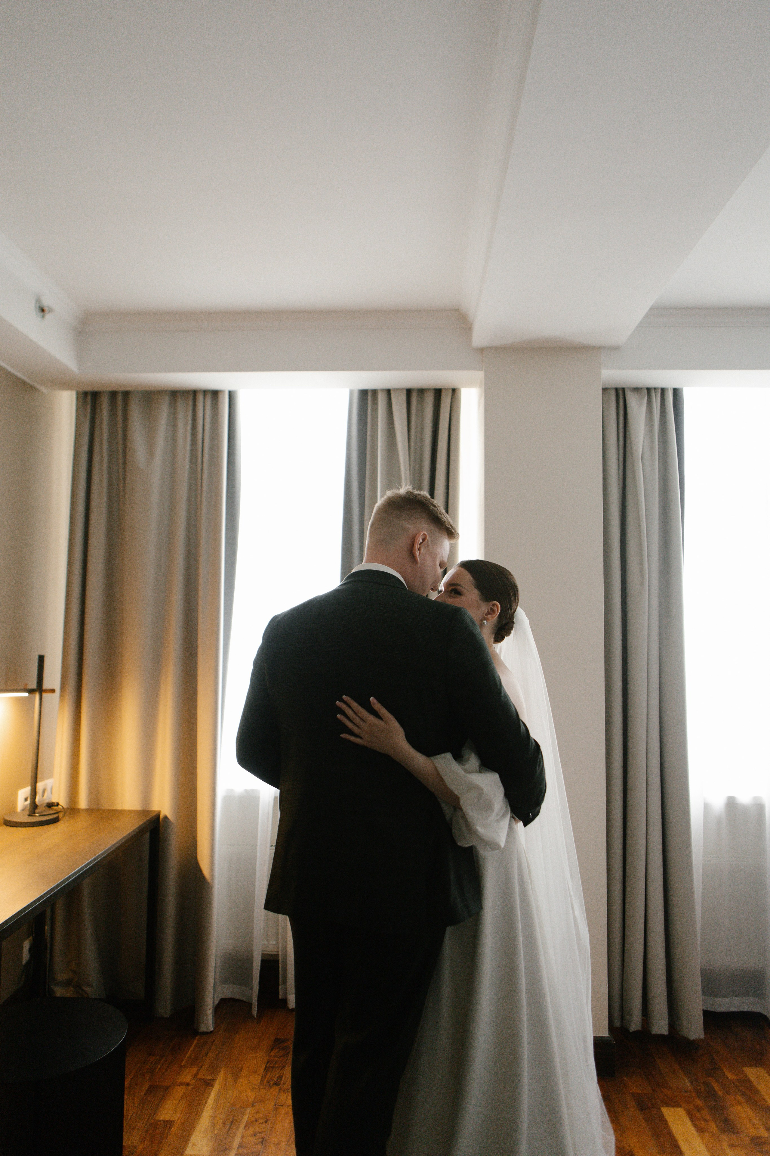 Андрей и Аня (Петергоф). Свадебный фотограф Эля Годлевская