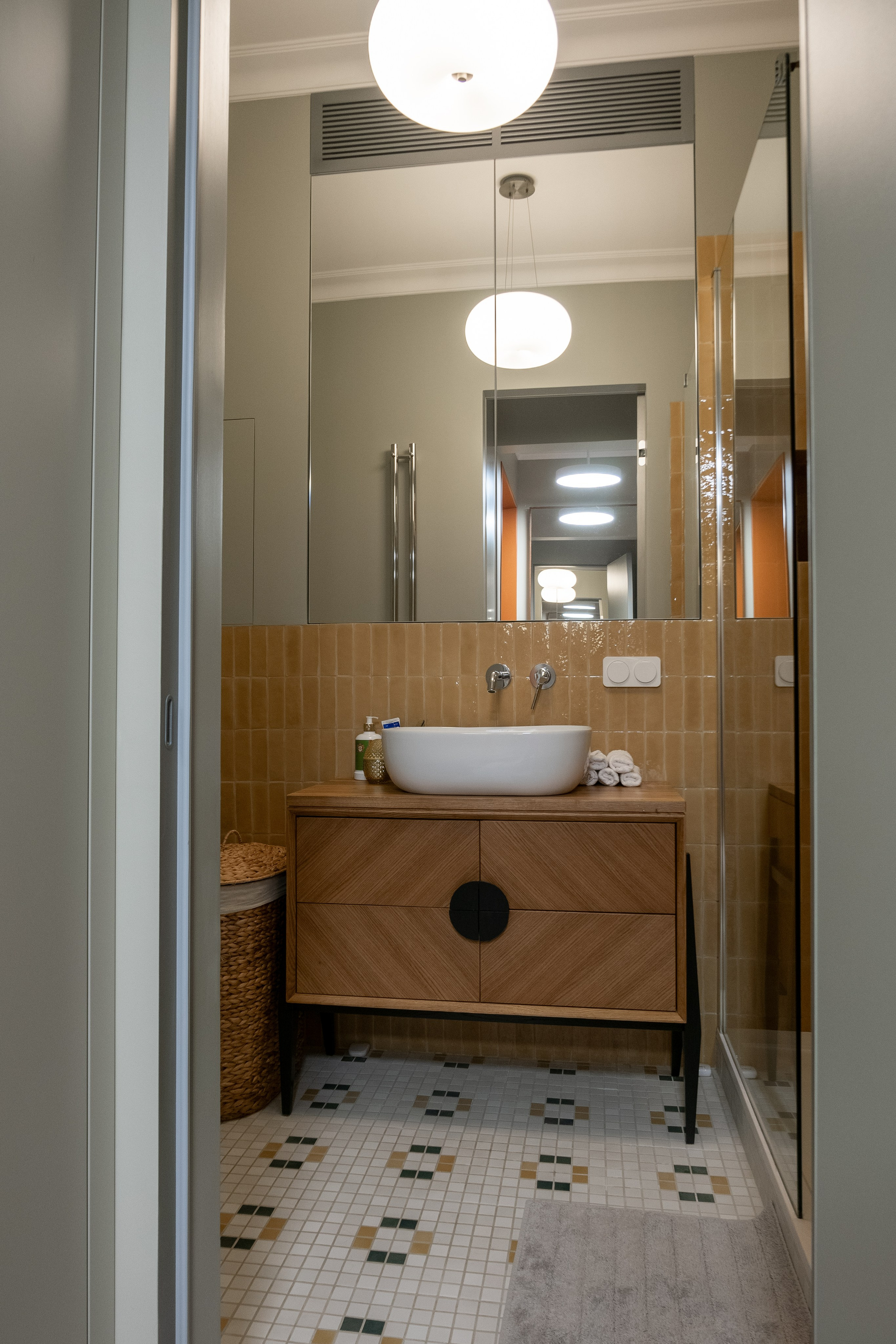 Новопесчаная. Lalich