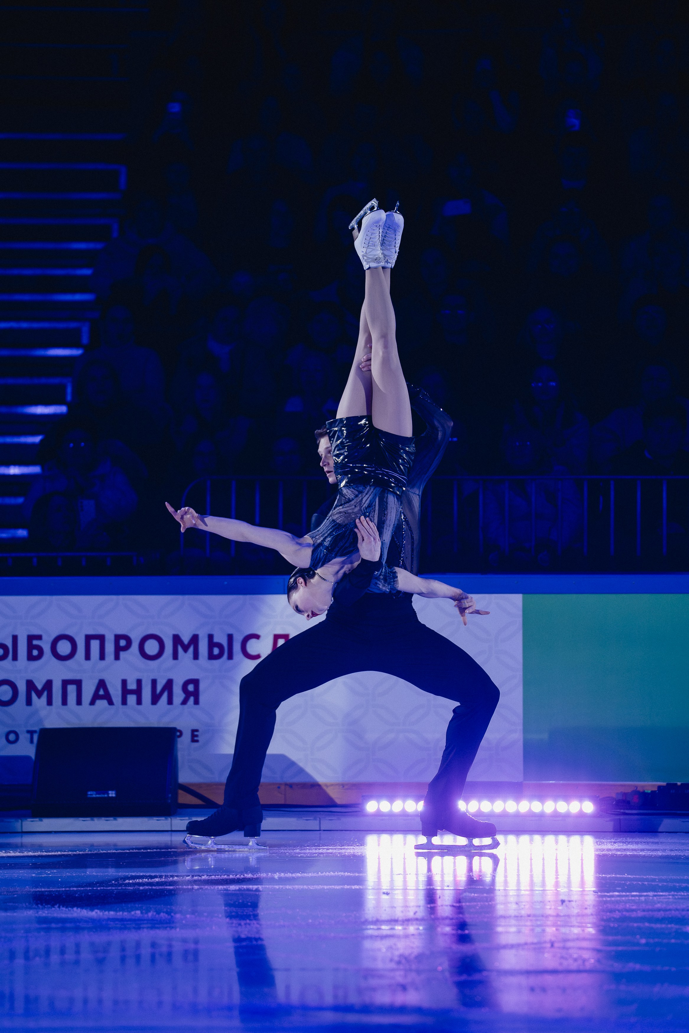 Шоу Этери Тутберидзе в Новосибирске. Воробьева Ксения — Спортивный и танцевальный фотограф Новосибирск