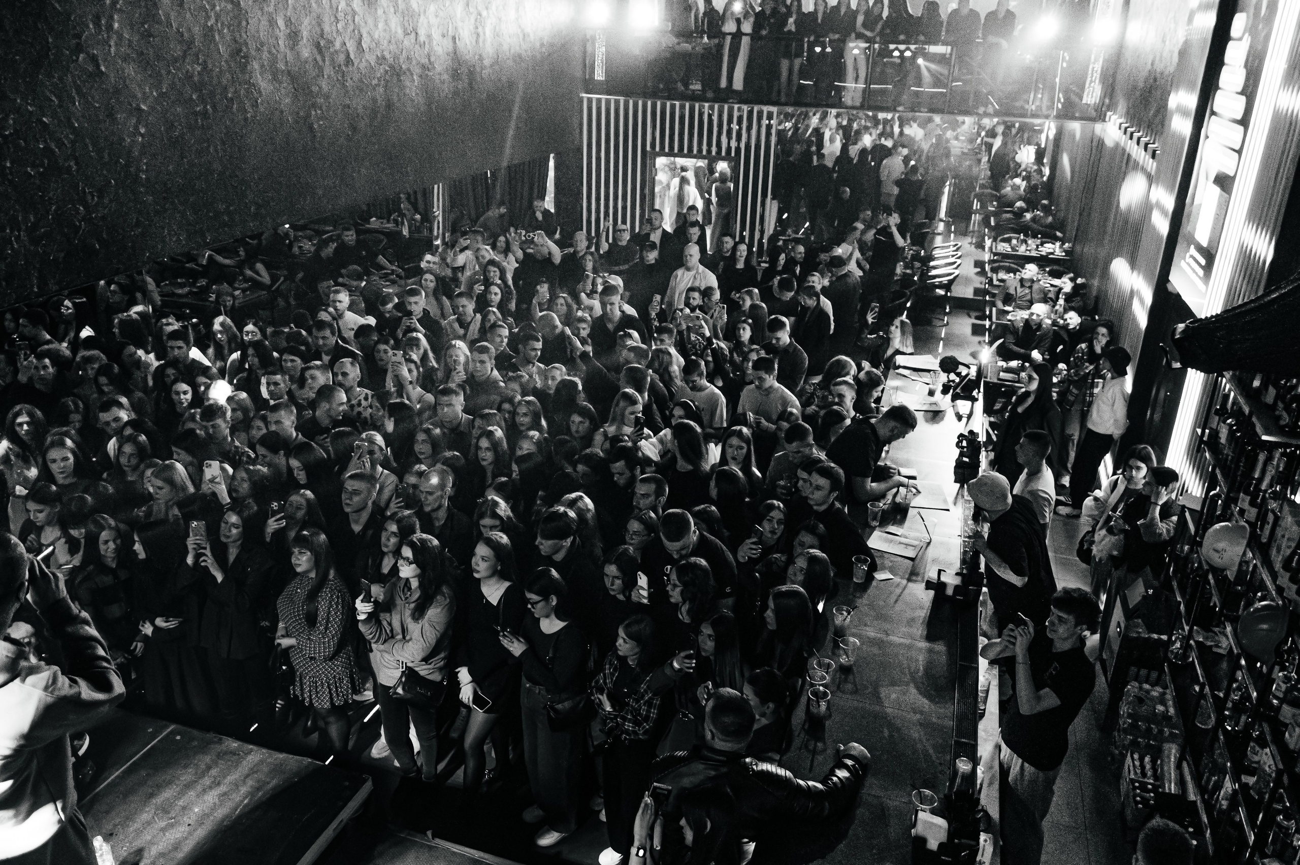 FreeZone night Club. Ларина Иванна фотограф в Донецке