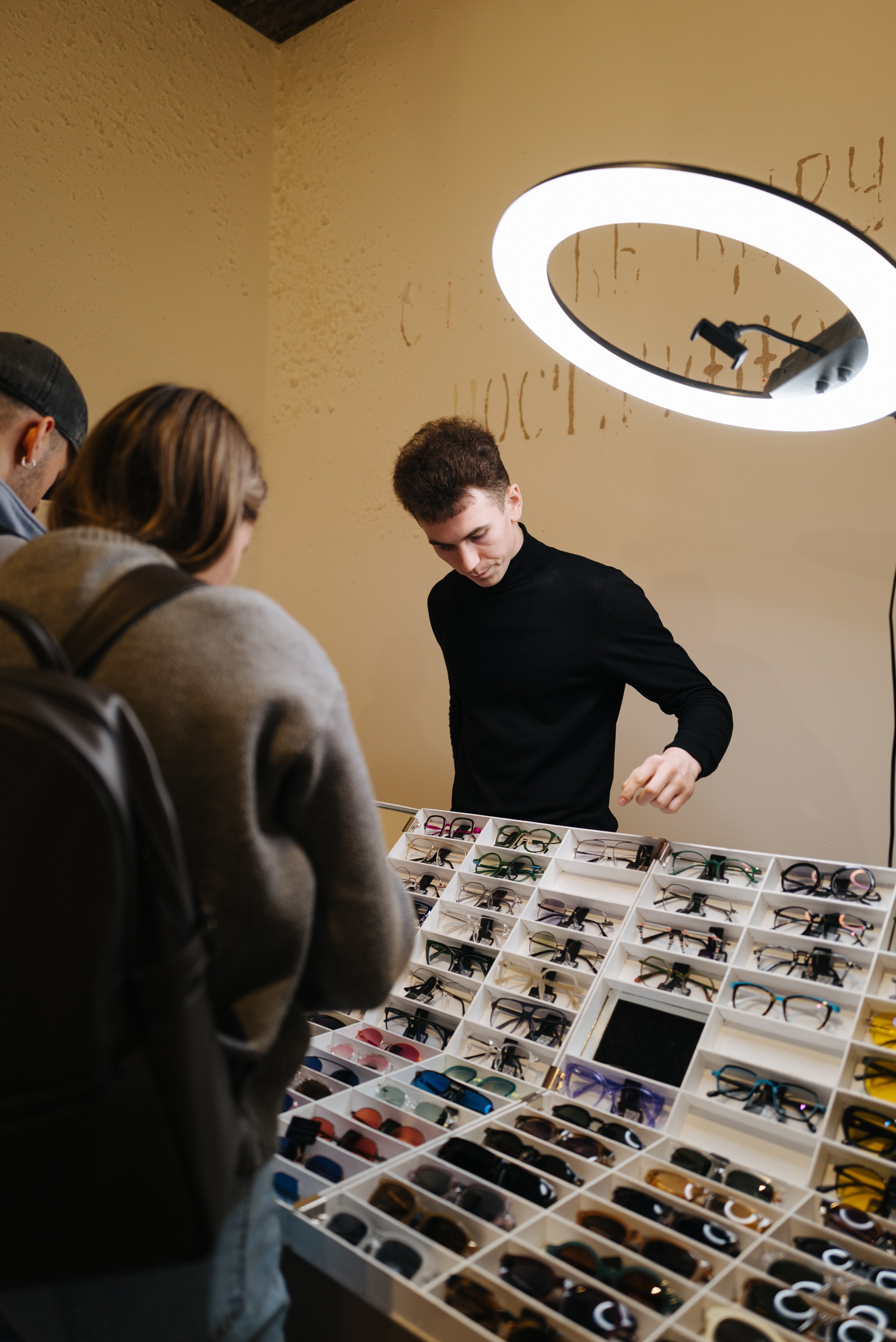 21 декабря 2024 в Типографии Сытина / фото Валерий Белобеев. Фотоотчеты «Ламбада-маркета»