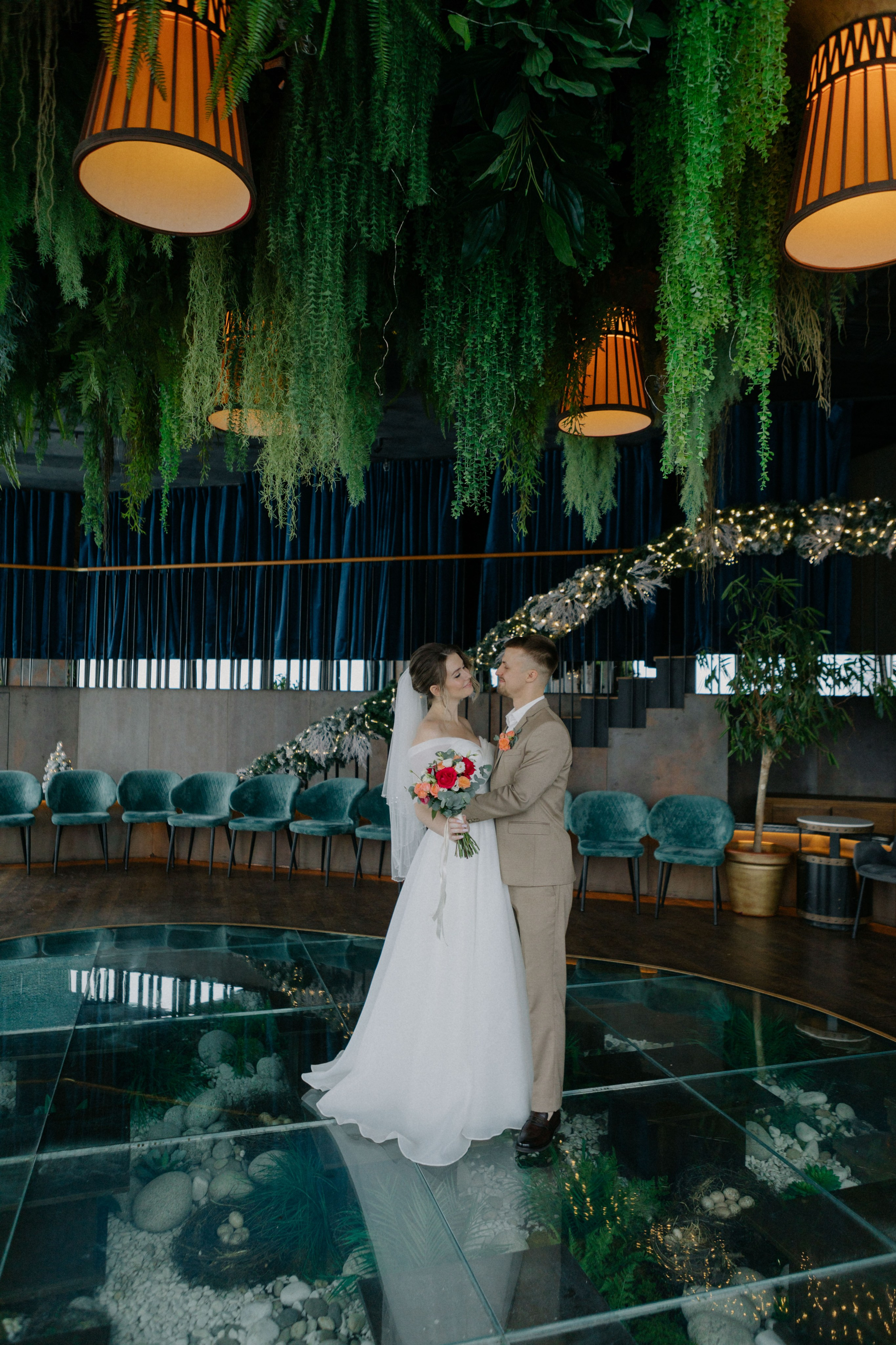 Ксюша и Илья. Утро в отеле роспись в Birds. Свадебный и портретный фотограф в Москве Анастасия Масюк