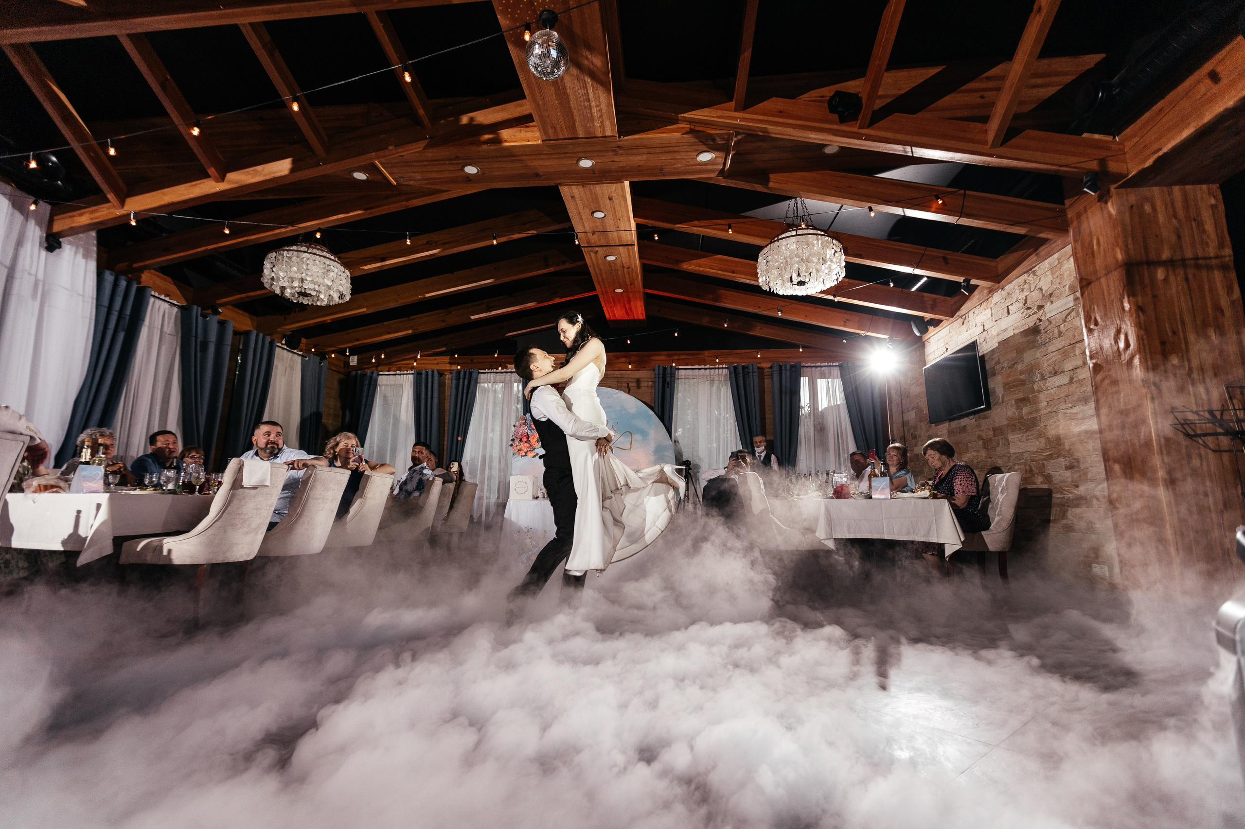 Свадебный фотограф Уфа — Руслан ГабдлисламовЖивые эмоции, красивые кадры, воспоминания на всю жизнь.Работаю по всей Республике Башкортоста. Свадебный фотограф Уфа Руслан Габдлисламов