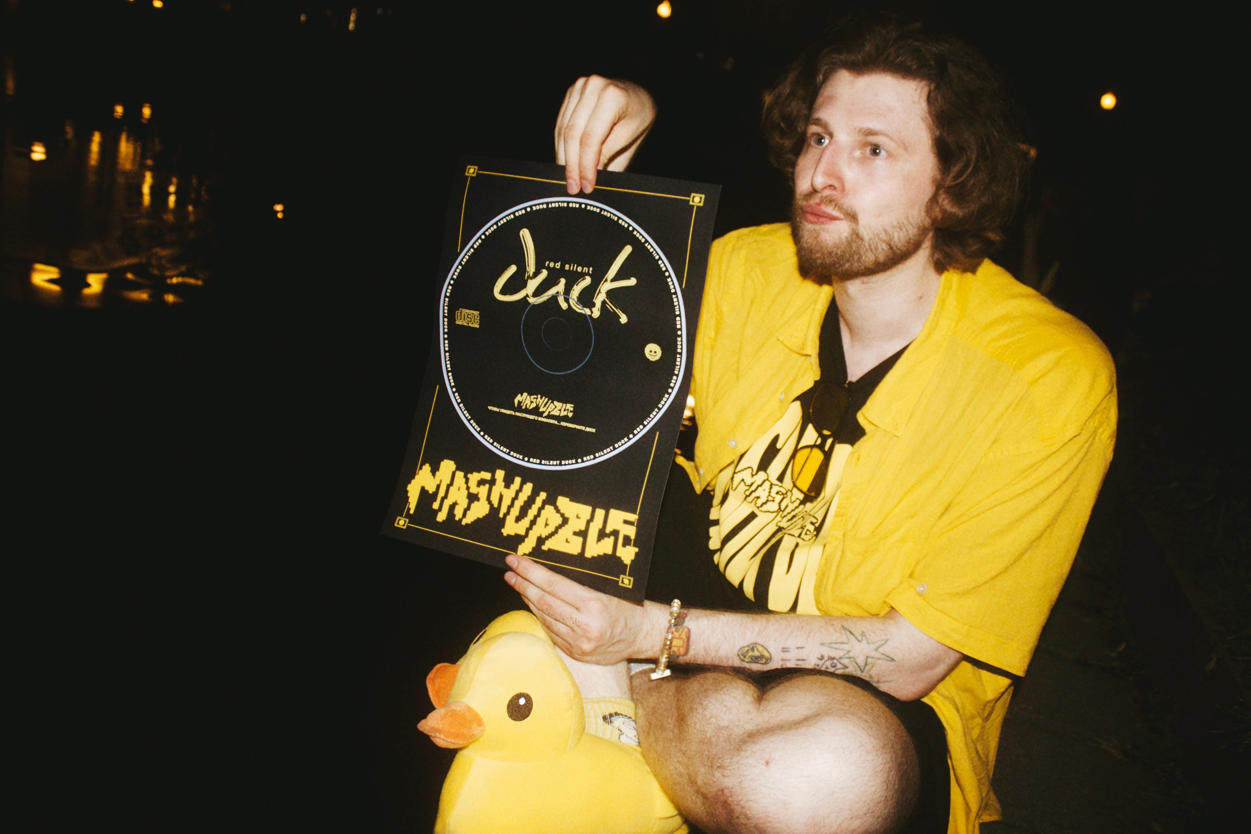 Съемка мерча MASHUPBLE. Концертный и портретный фотограф в Москве Соня Спросонья