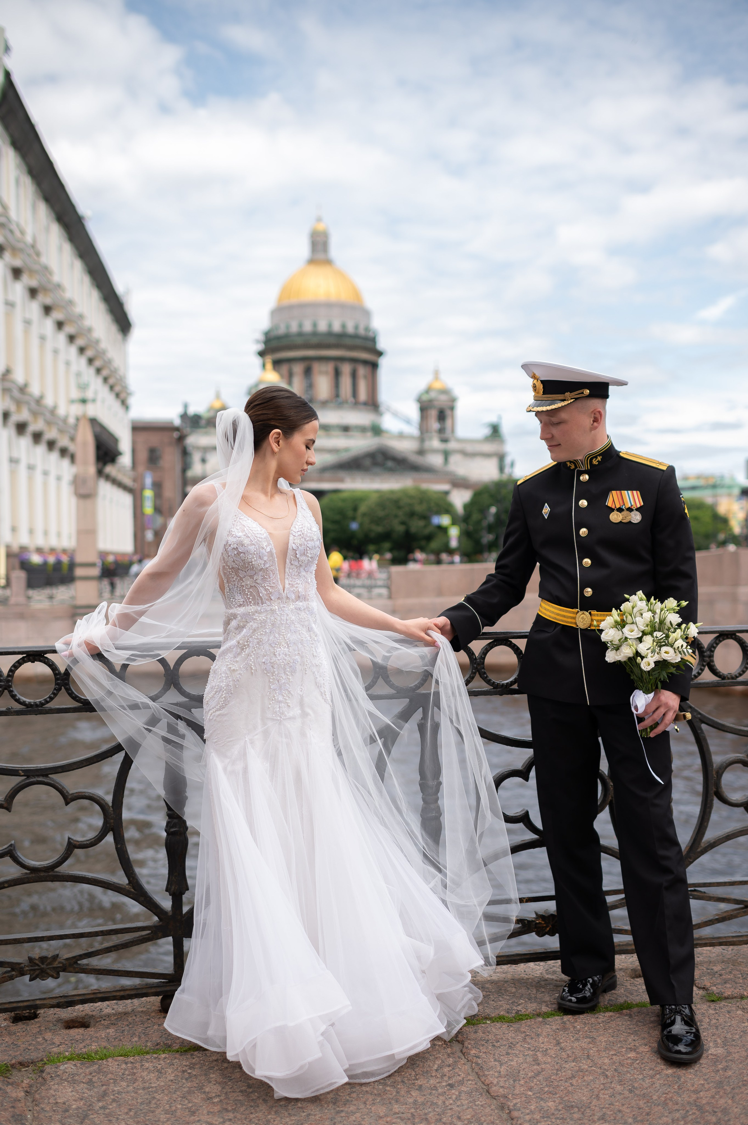 Елизавета и Максим (фотосессия у Дворца Штиглица, набережная Мойки и у Законодательного собрания). Портретный, семейный и свадебный фотограф в Санкт-Петербурге и в Пушкине Ширяев Денис