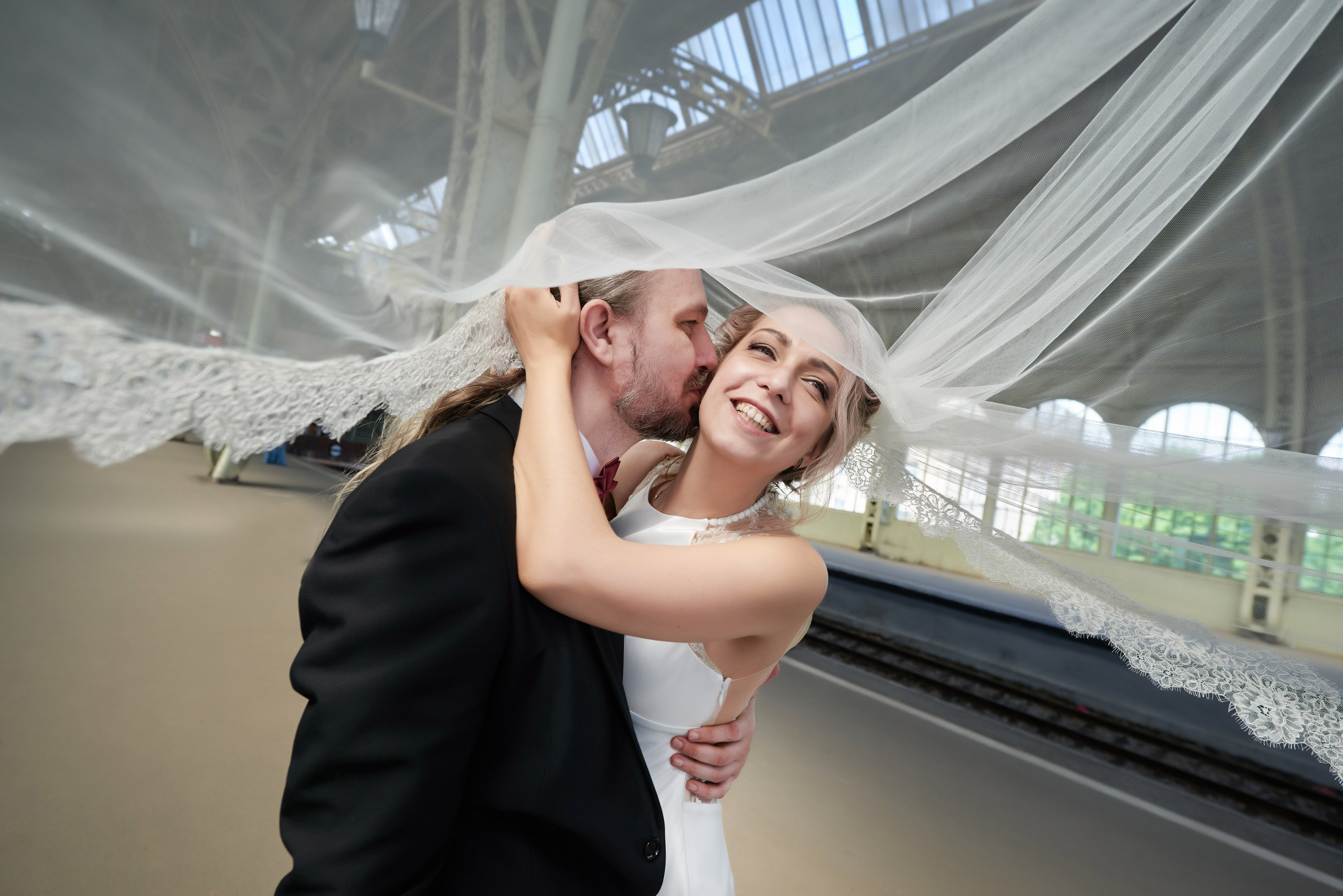 Юлия и Денис (фотосессия на Витебском вокзале и в Польском саду). Портретный, семейный и свадебный фотограф в Санкт-Петербурге и в Пушкине Ширяев Денис