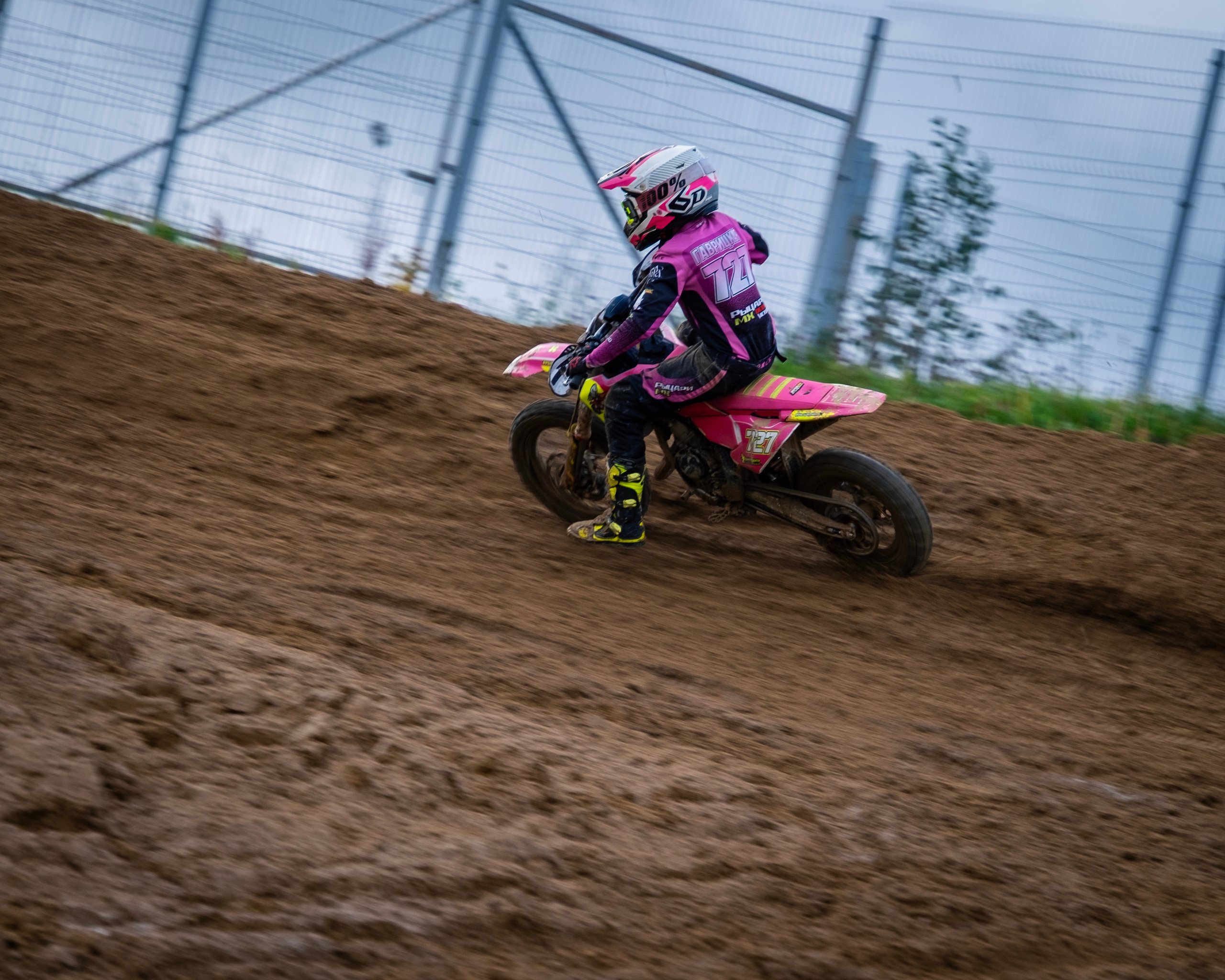 Мотокросс (Игора Драйв). Автомобильные фотографии и рисунки в Санкт-Петербурги Пашков Дмитрий