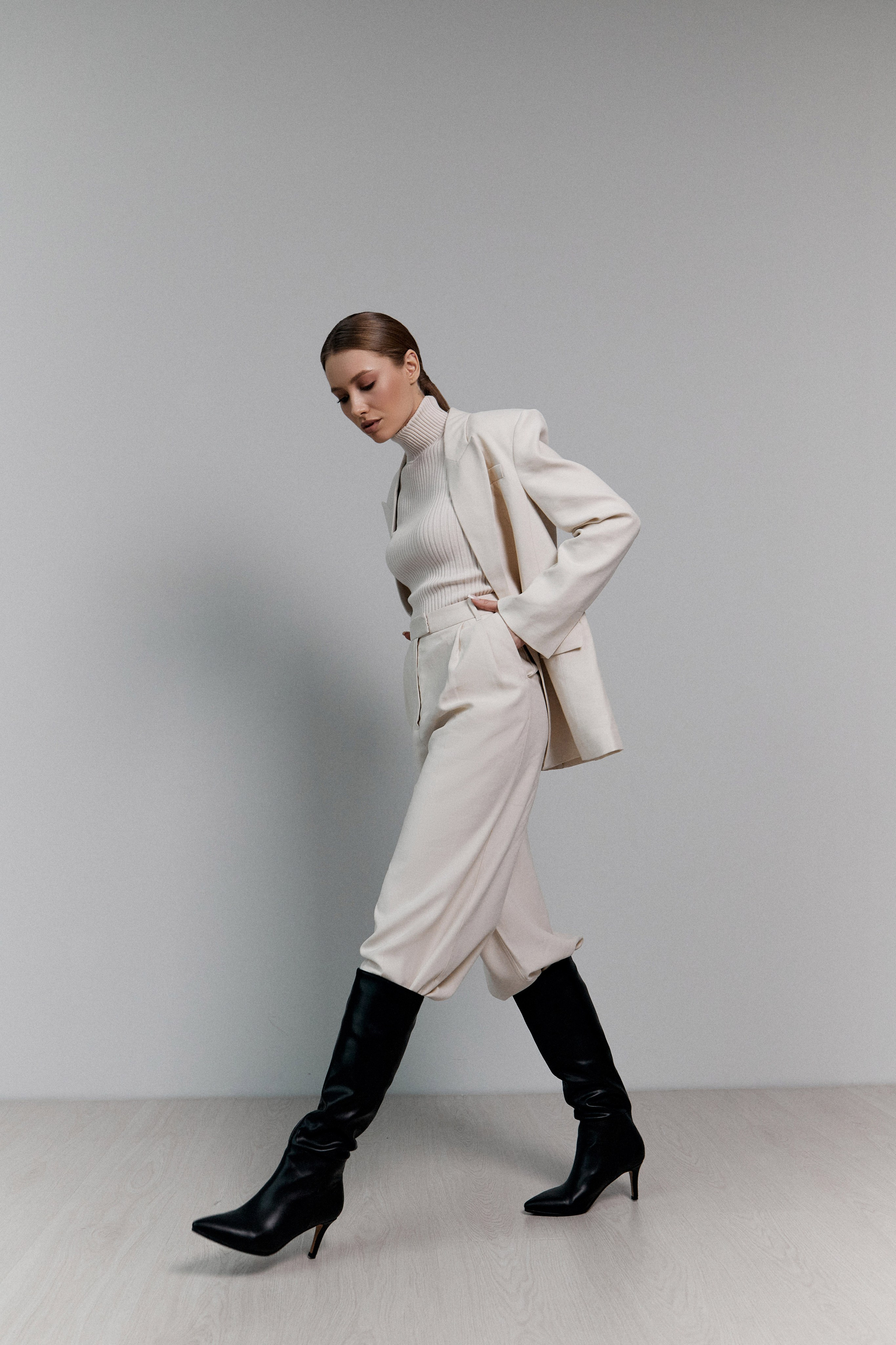 Каталог костюмы