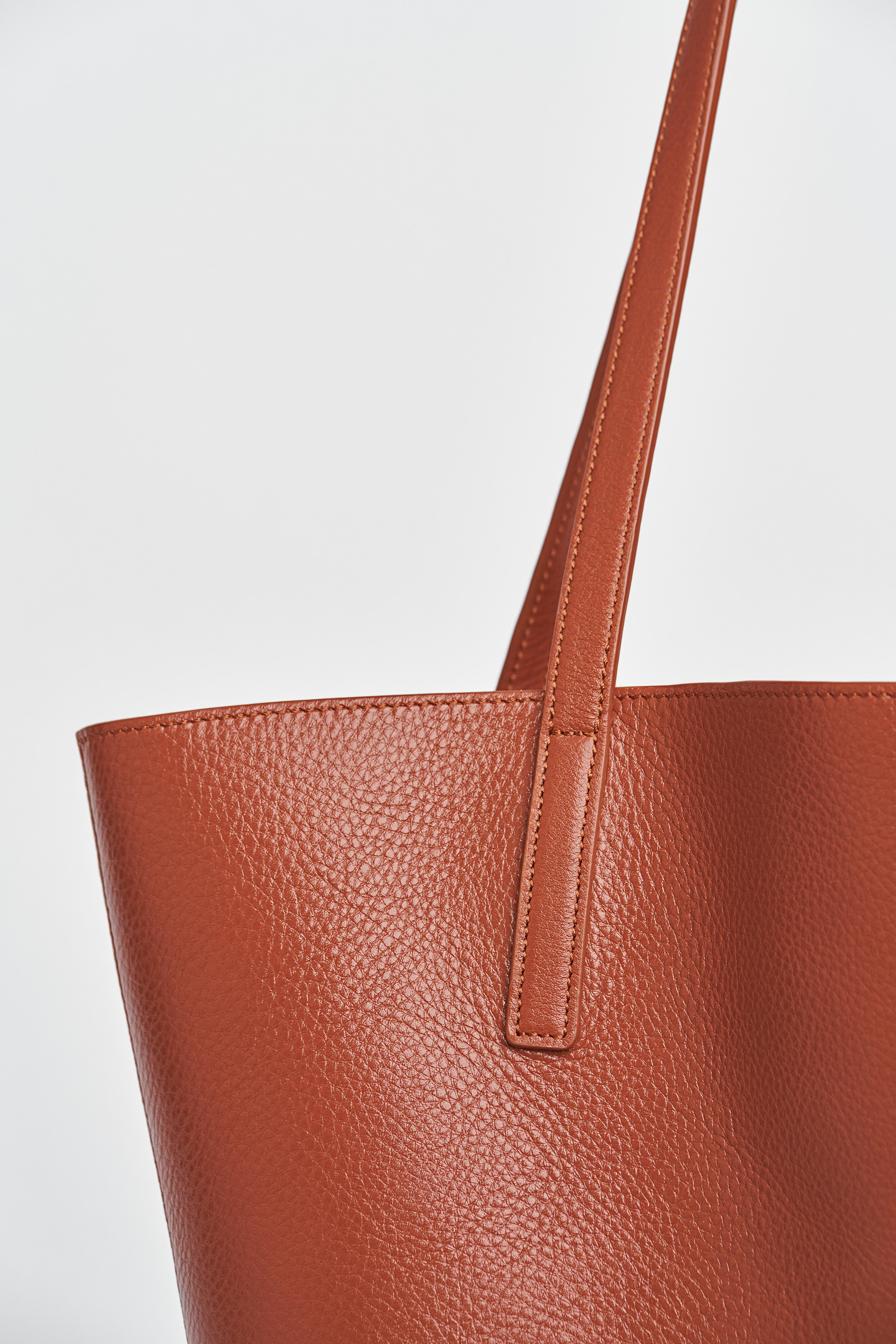 BOLT. Рекламный, интерьерный, предметный фотограф в Москве, Санкт-Петербурге Ждан Павел