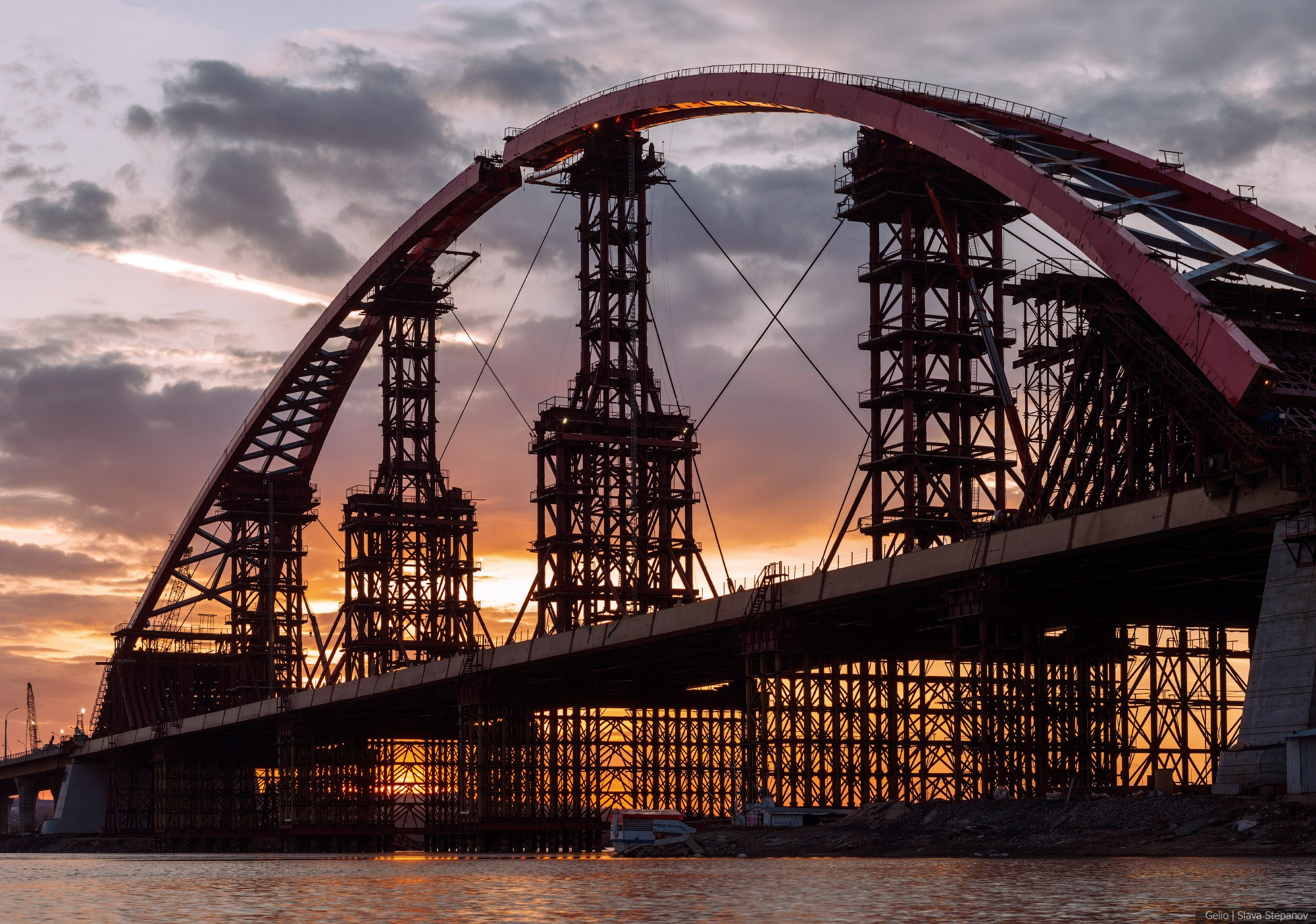 Строительство. Фотограф Слава Степанов, Gelio