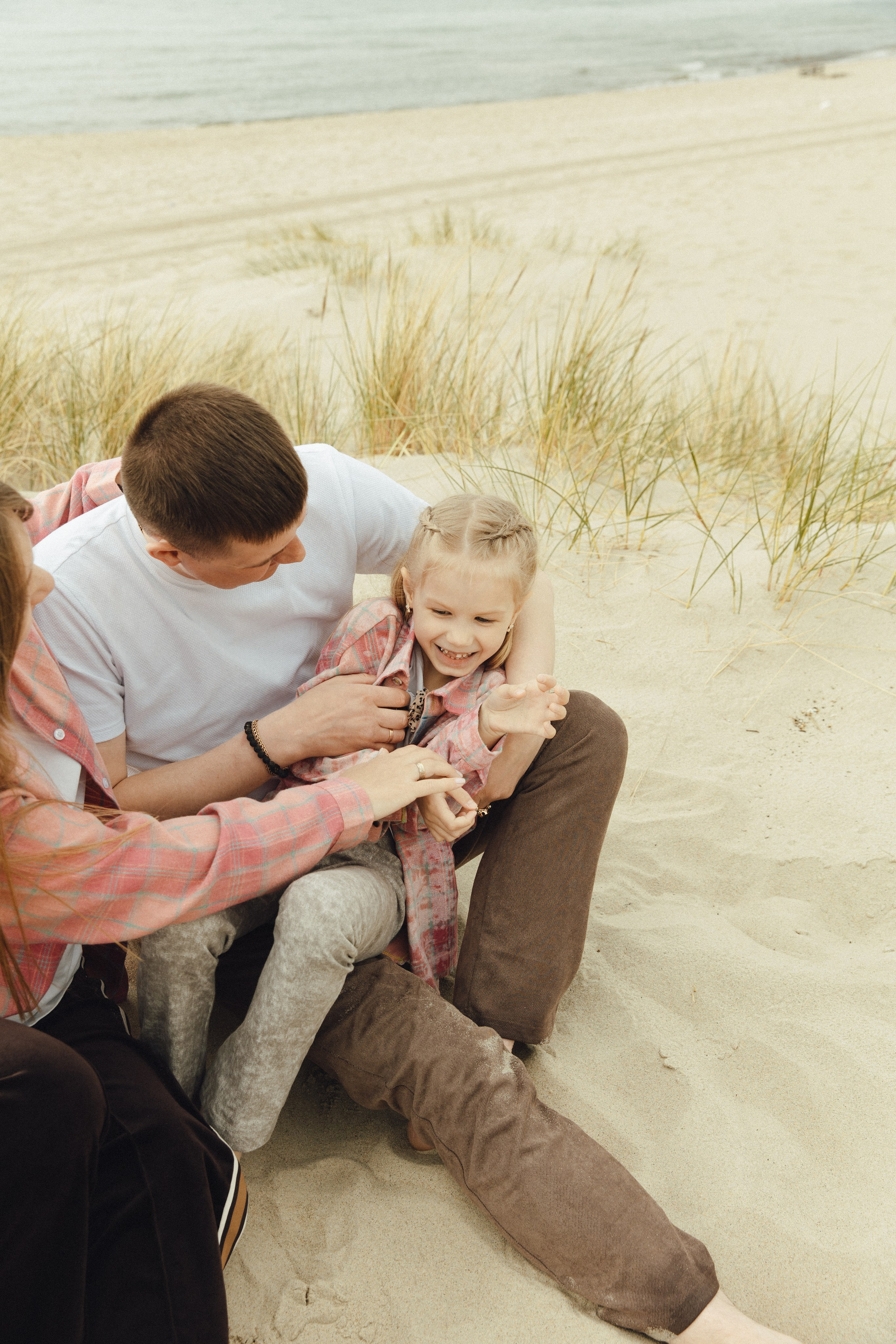 Семья в Янтарном. Фотограф Калининград Илья Миллер