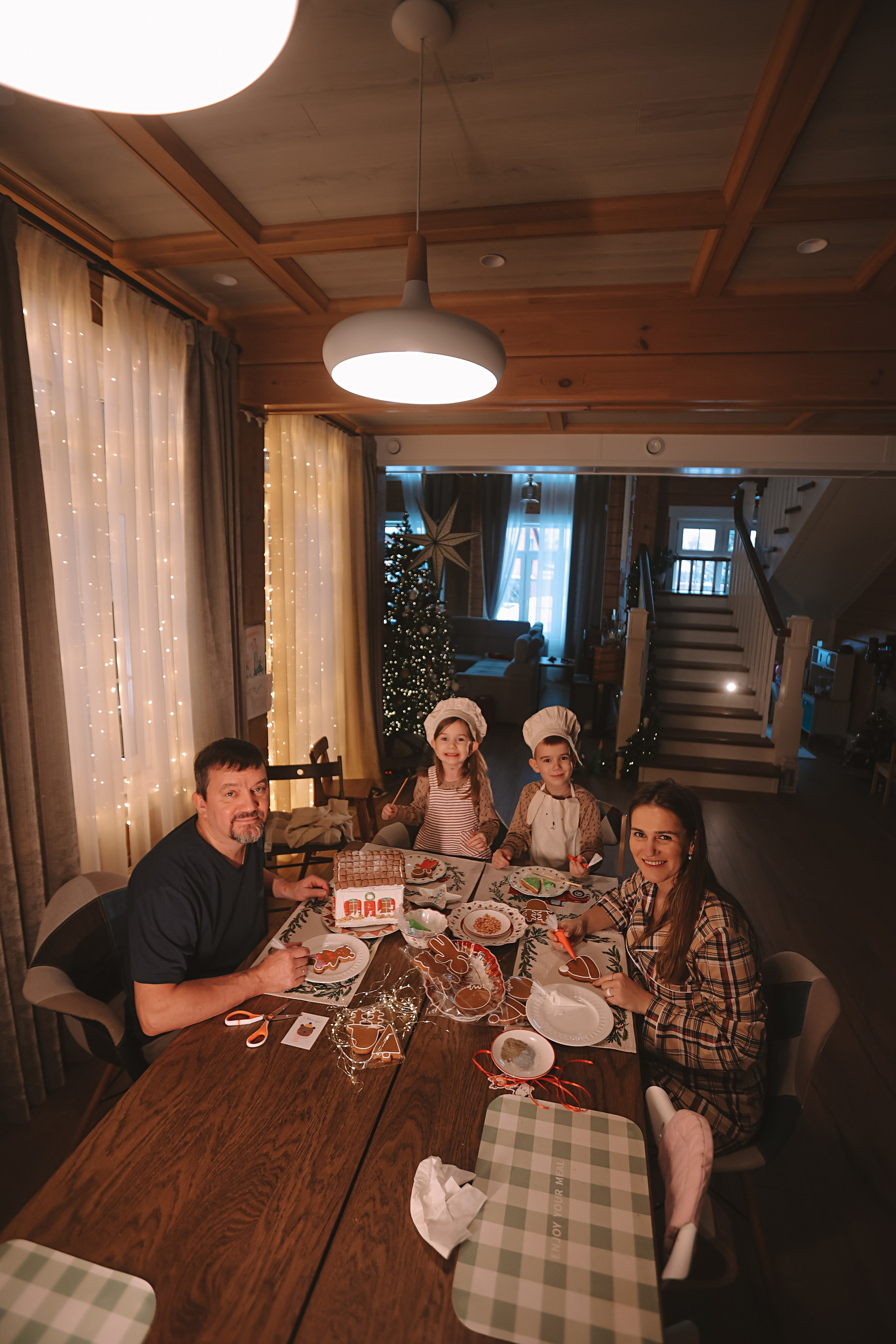 Новогодние традиции. Семейный фотограф Тюмень, фотограф на роды Салмина Мария