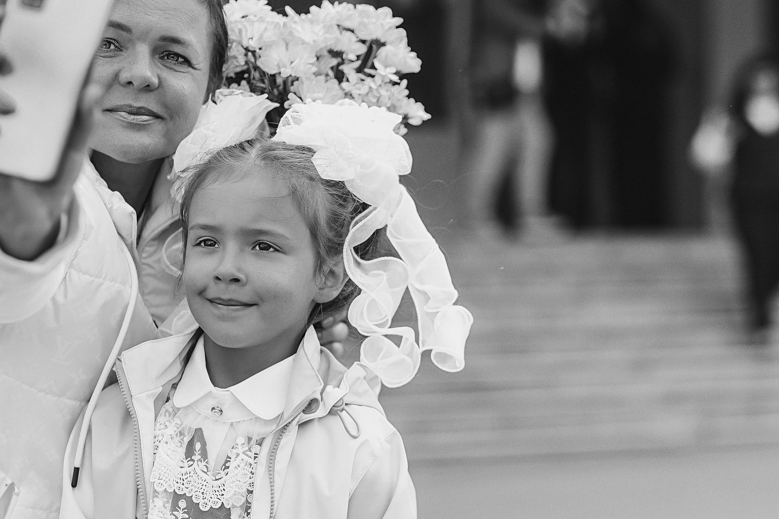 1 сентября линейка+кл час+портреты. Семейный фотограф Тюмень, фотограф на роды Салмина Мария