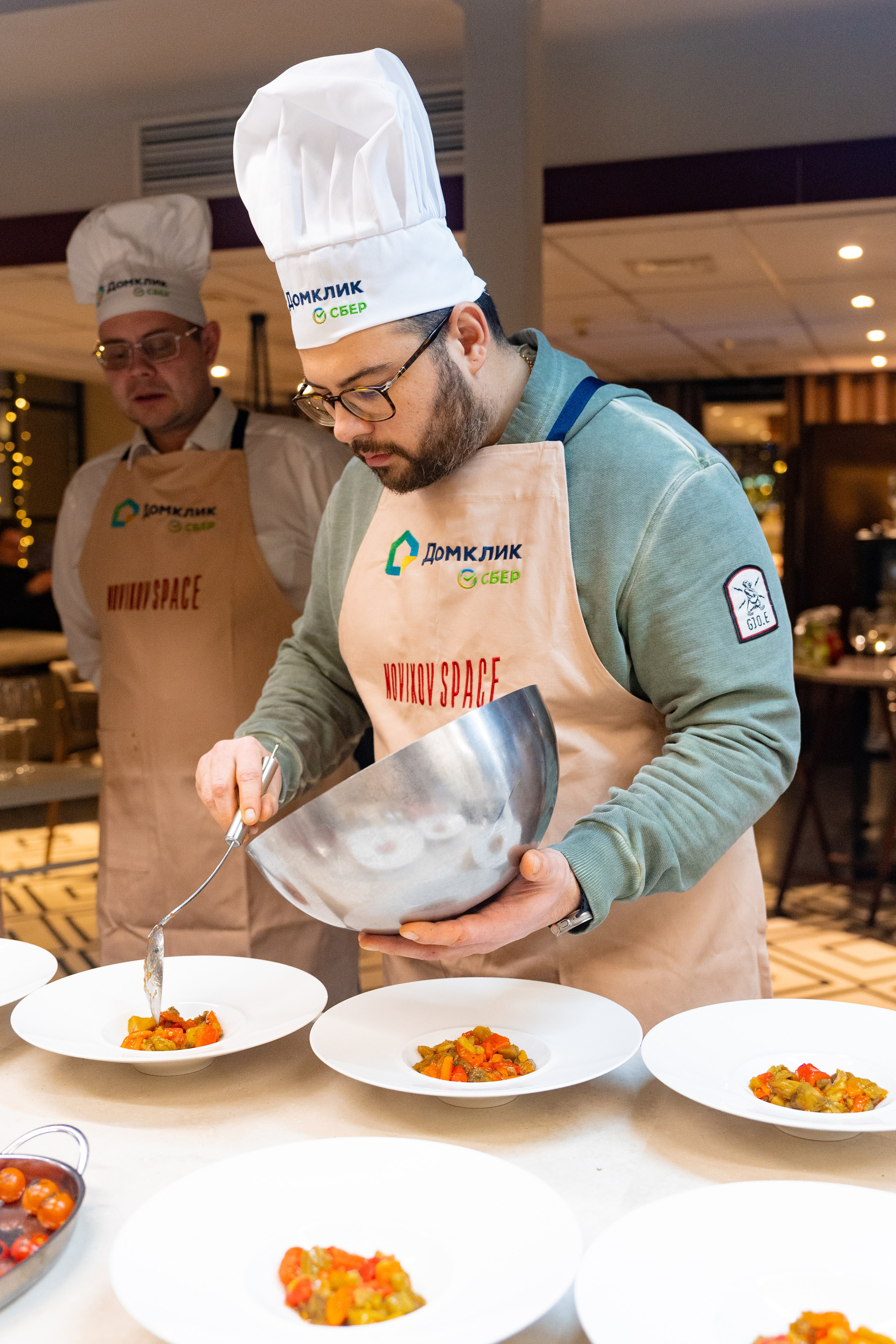 NOVIKOV SCHOOL — Умами зал. Фотограф Никита Комаров