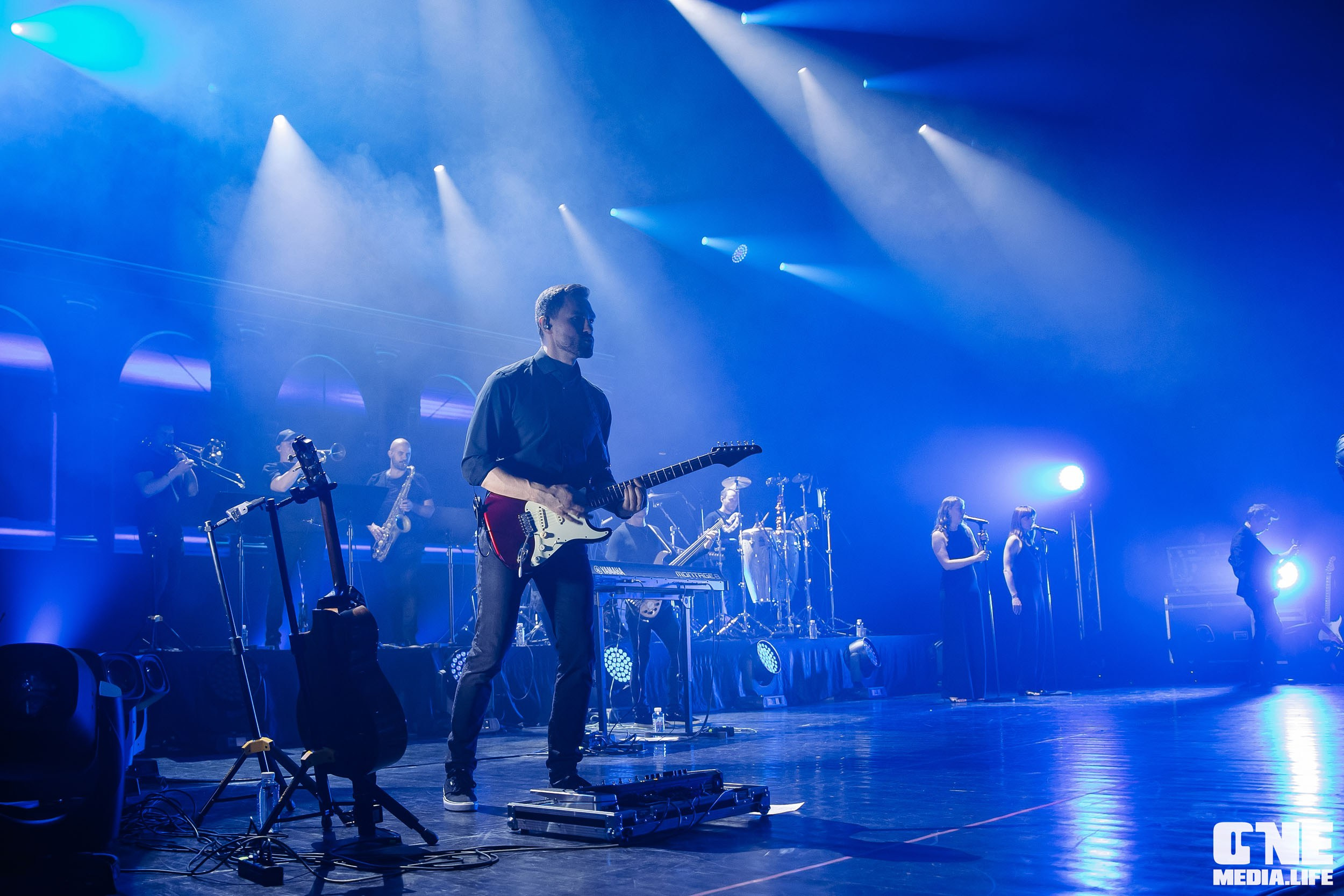 Фоторепортаж с концерта Эмина в Янтарь Холле. One Media Life: фоторепортажи, фотоотчеты с мероприятий и заведений